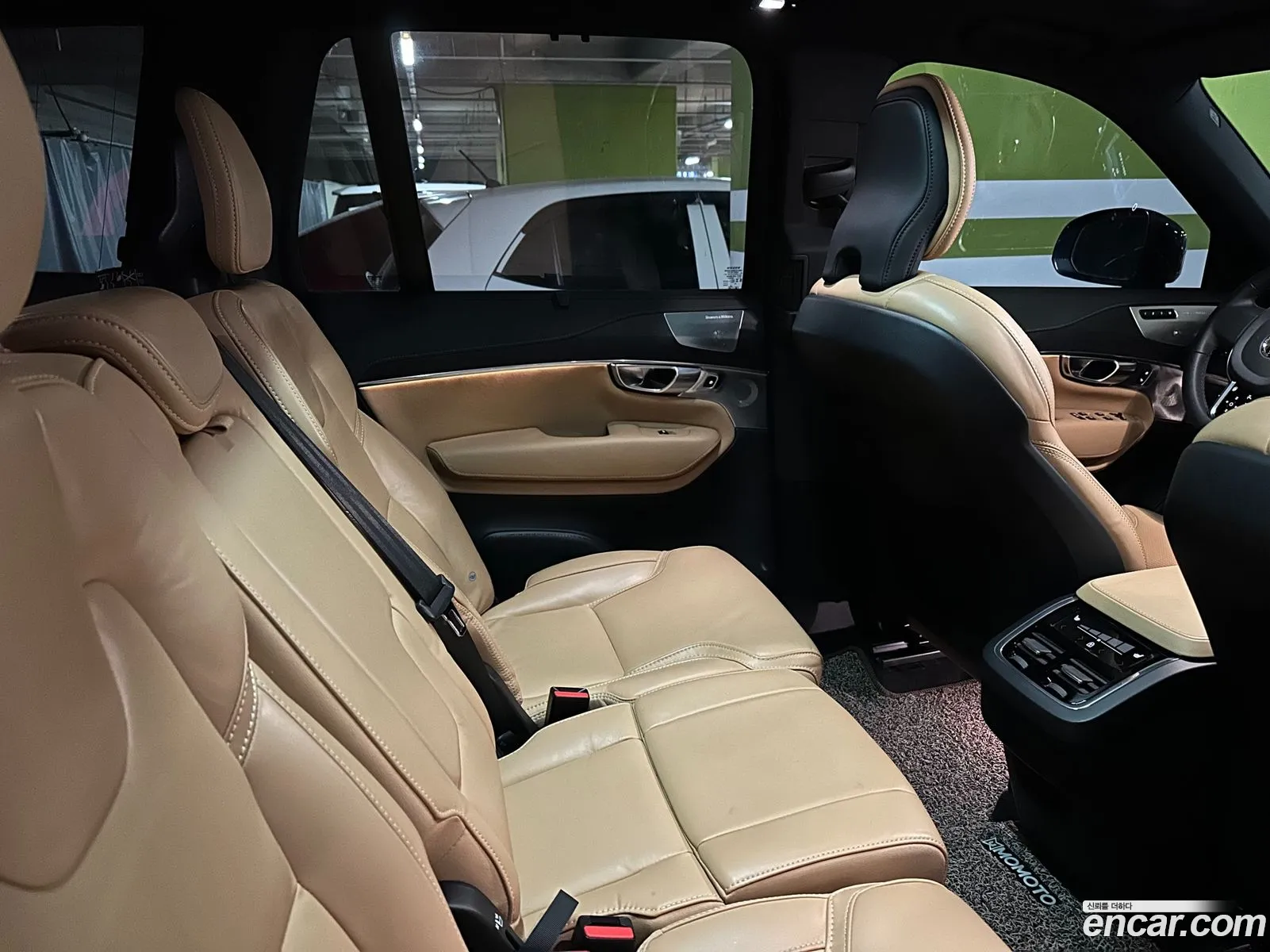 Volvo XC90 2023 — 10