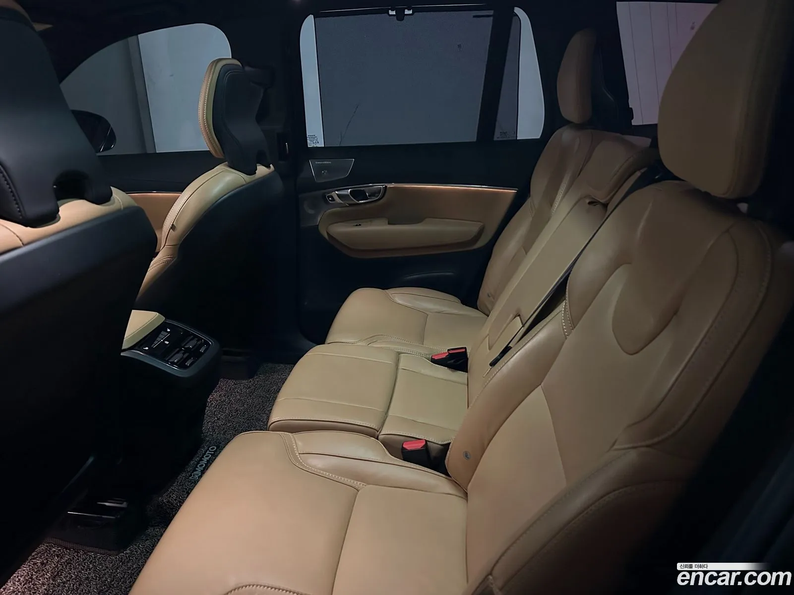 Volvo XC90 2023 — 13