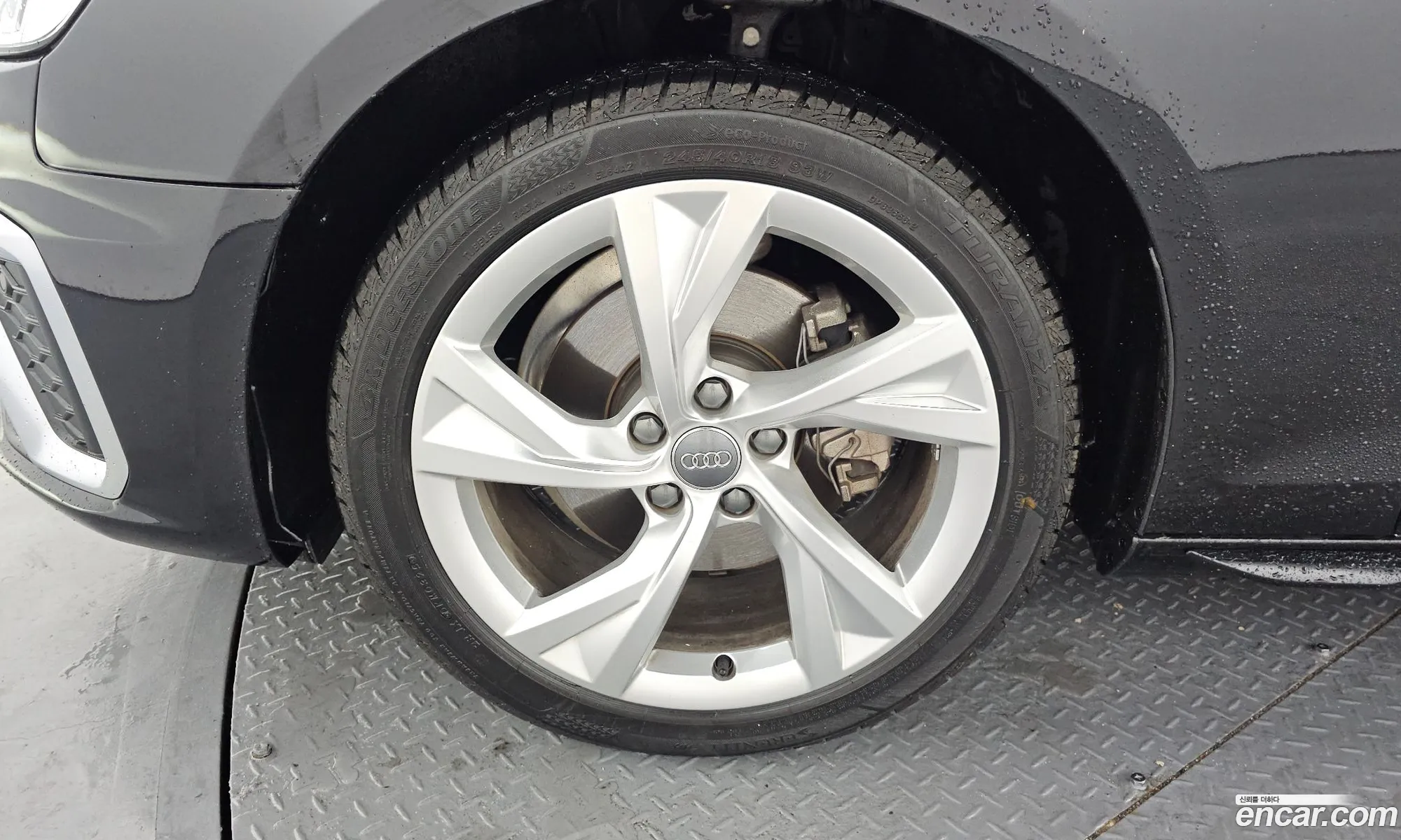 Audi A4 2021 WAUZZZF46MN002000 — 3