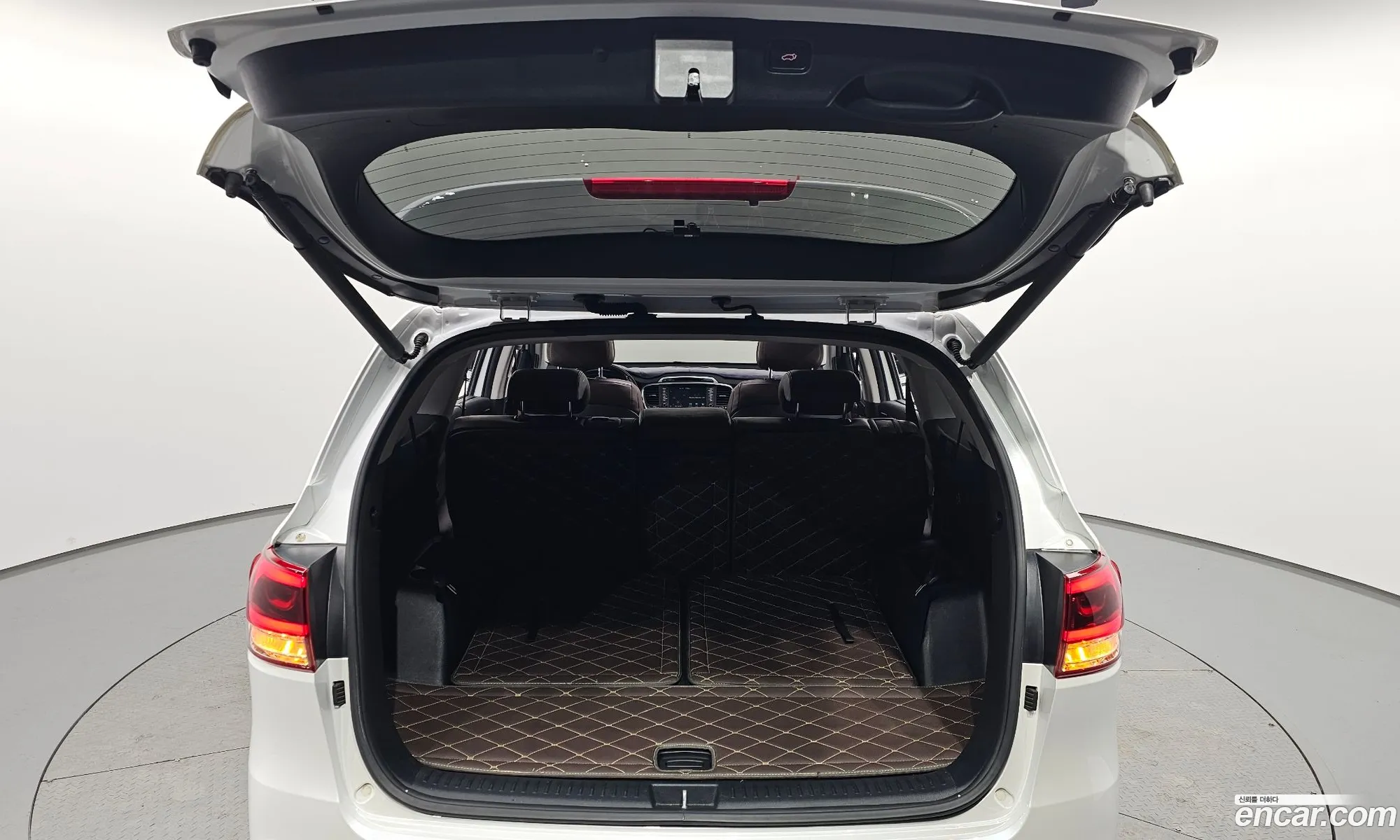Kia Sorento 2016 — 18