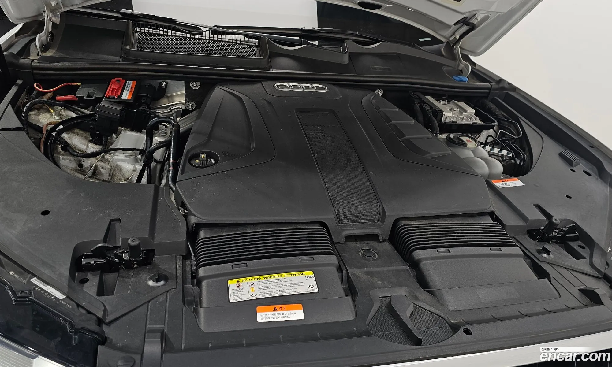 Audi Q7 2019 WAUZZZ4M5KD046186 — 7