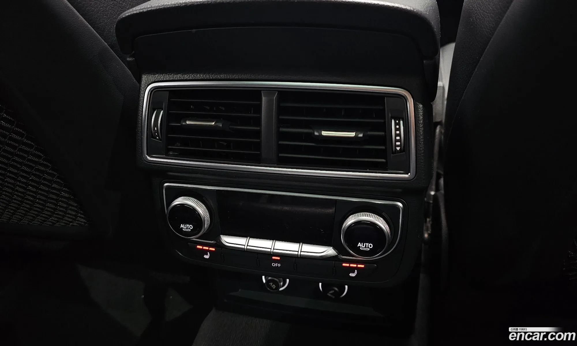 Audi Q7 2019 WAUZZZ4M5KD046186 — 20