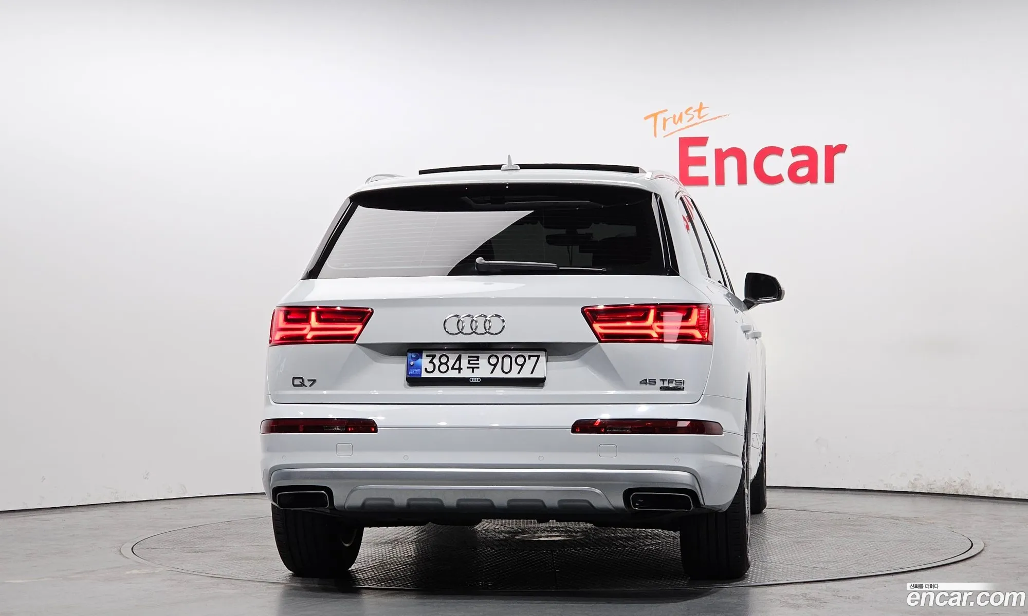 Audi Q7 2019 WAUZZZ4M5KD046186 — 11