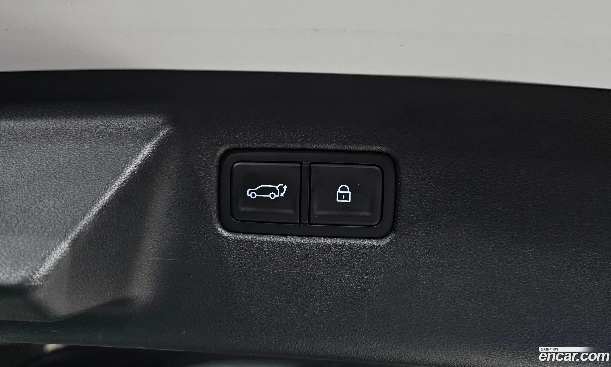 Hyundai Santa Fe 2025 — 3