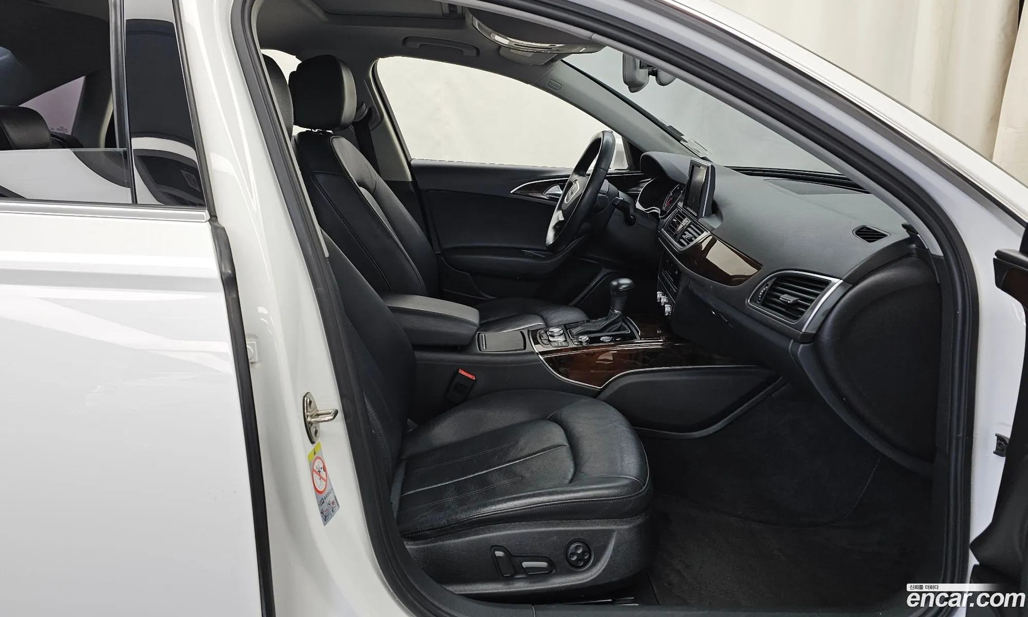 Audi A6 2015 — 5