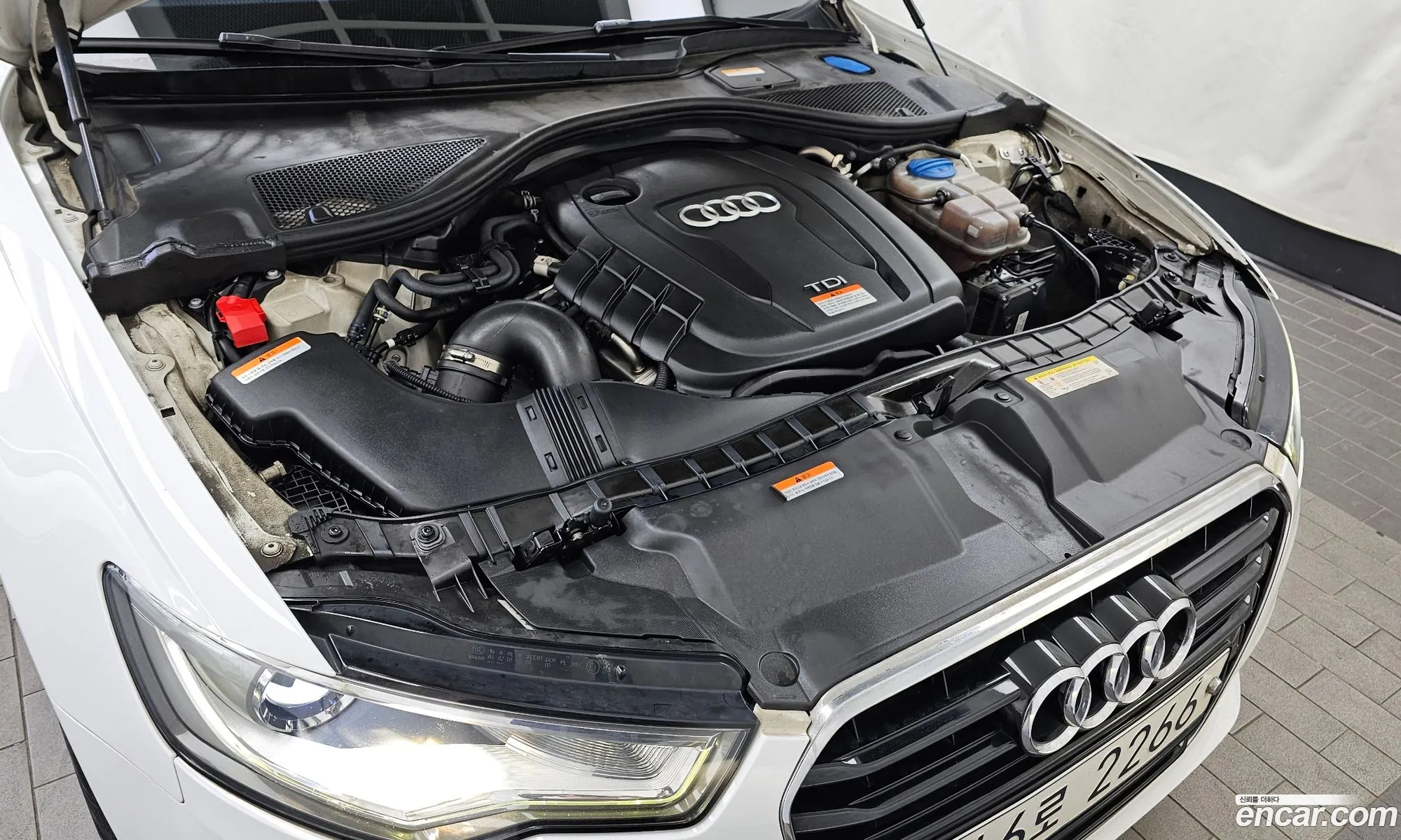 Audi A6 2015 — 19