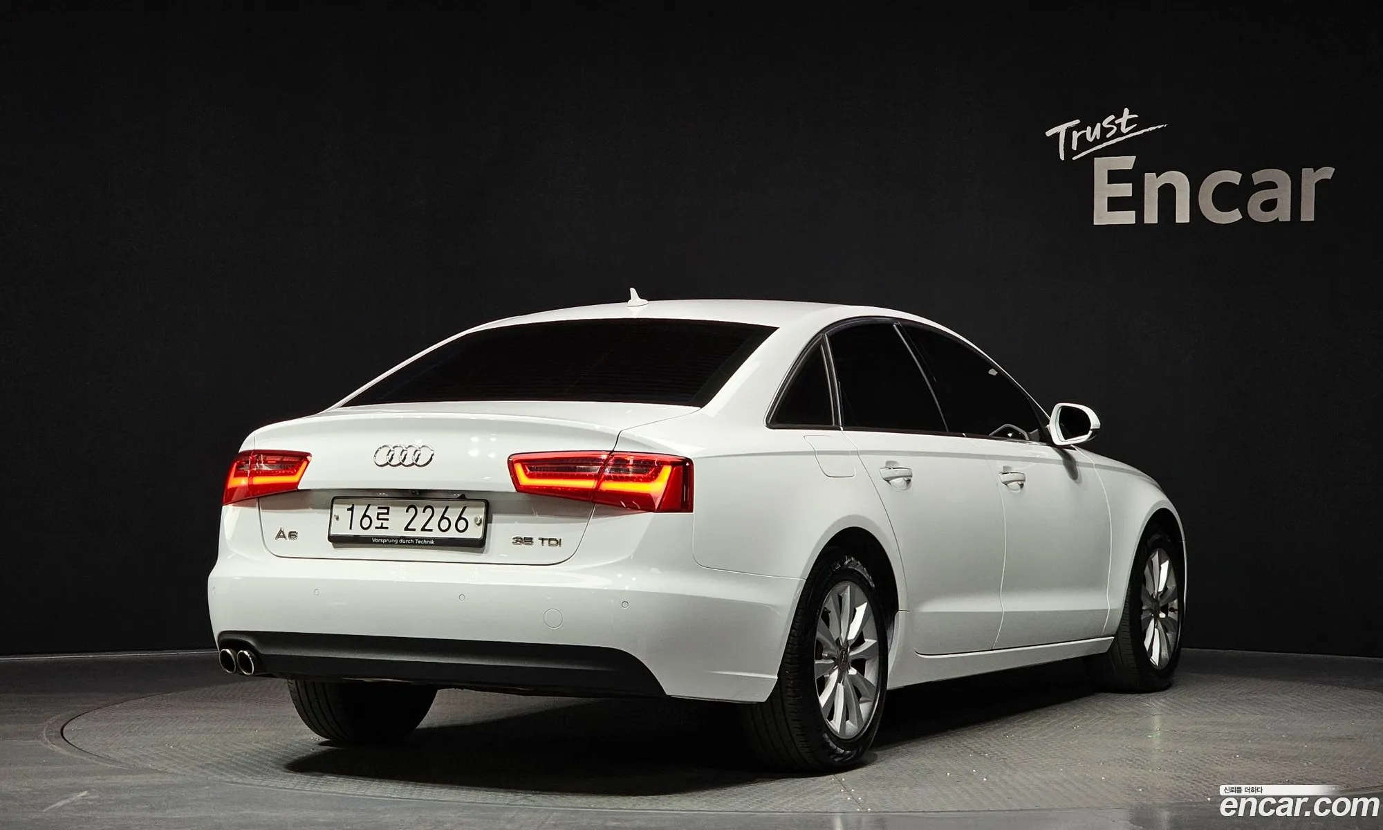 Audi A6 2015 — 7