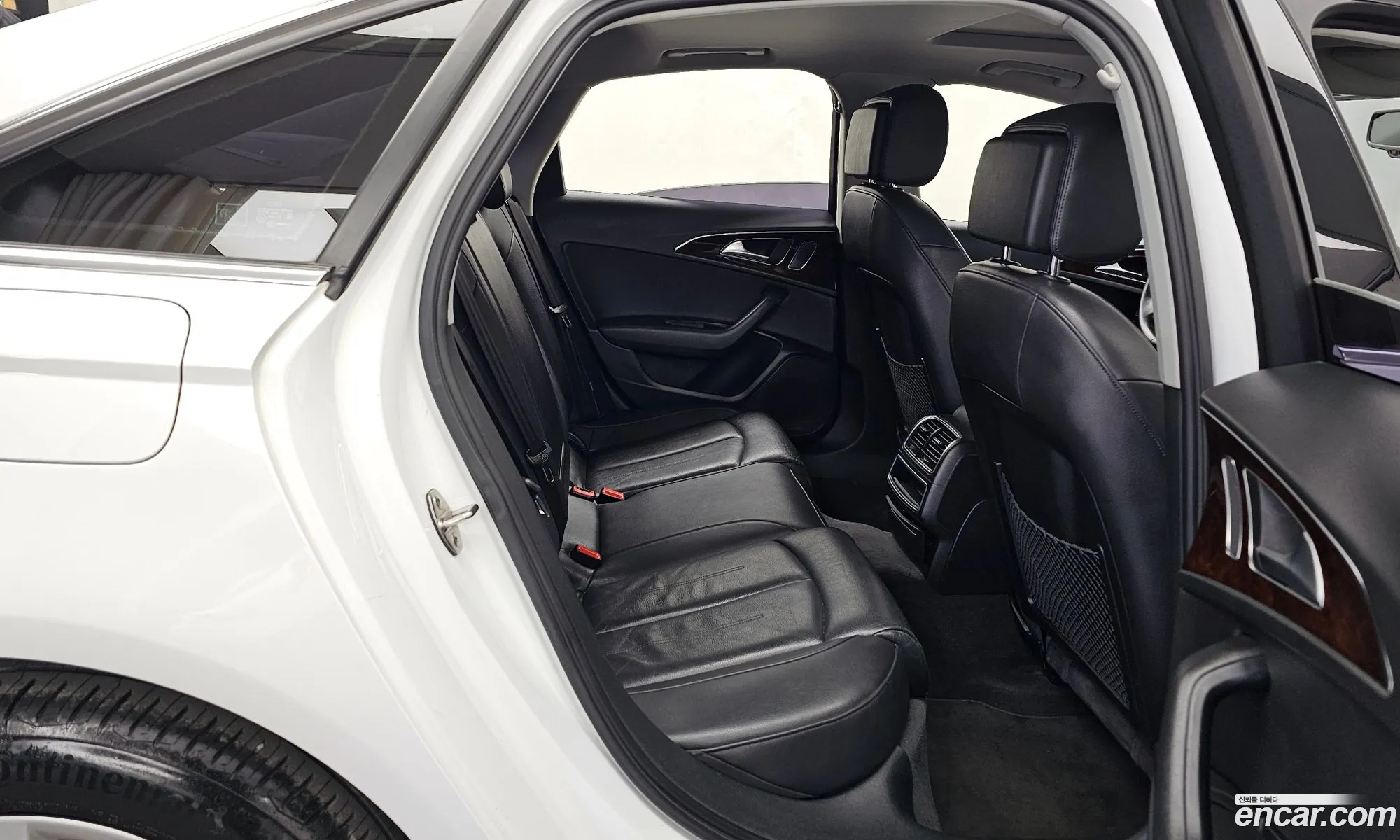 Audi A6 2015 — 13