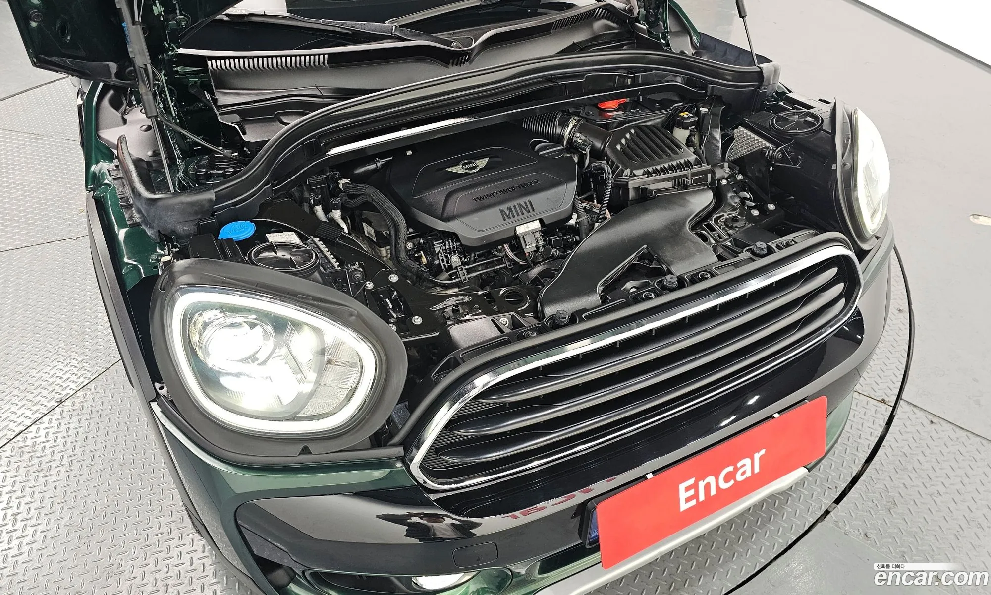 Mini Cooper D Countryman 2018 — 12