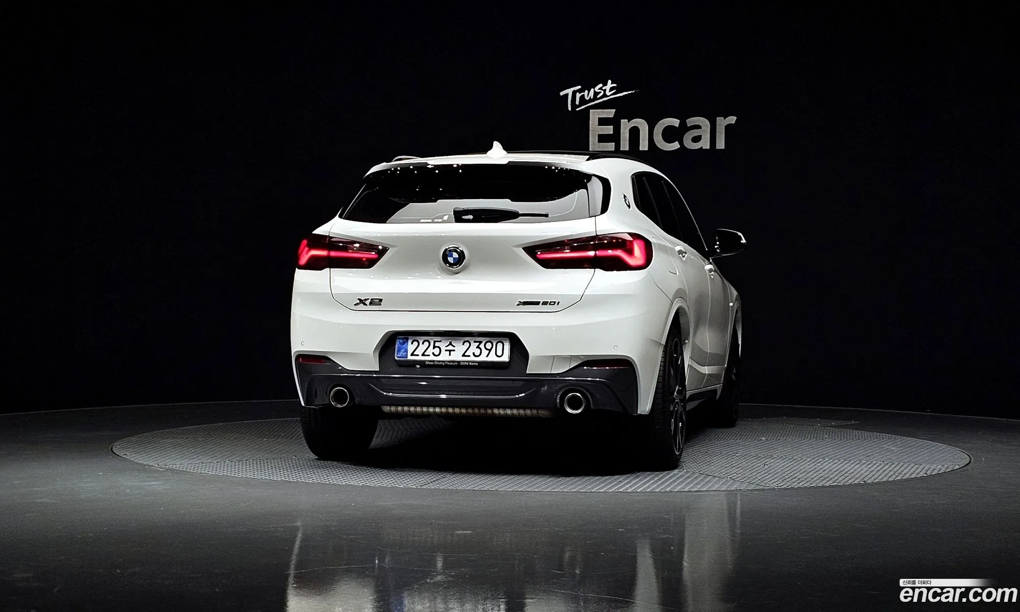 BMW X2 2023 WBA11DF07P5W82014 — 5