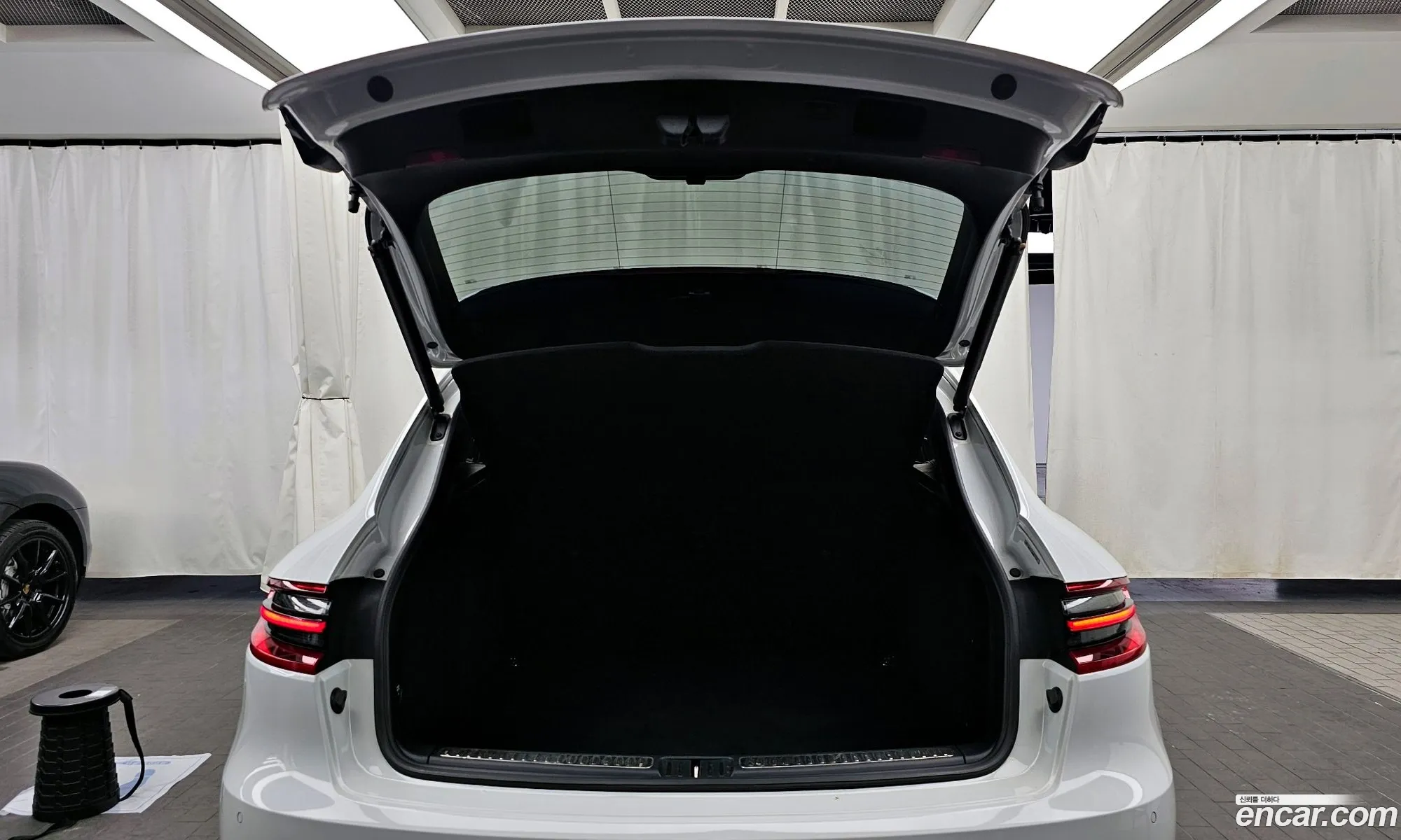 Porsche Macan 2016 WP1AD2956HLB70021 — 6