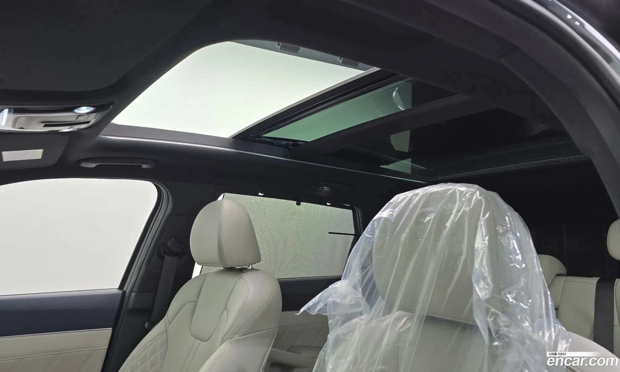 Kia Sorento 2022 — 12