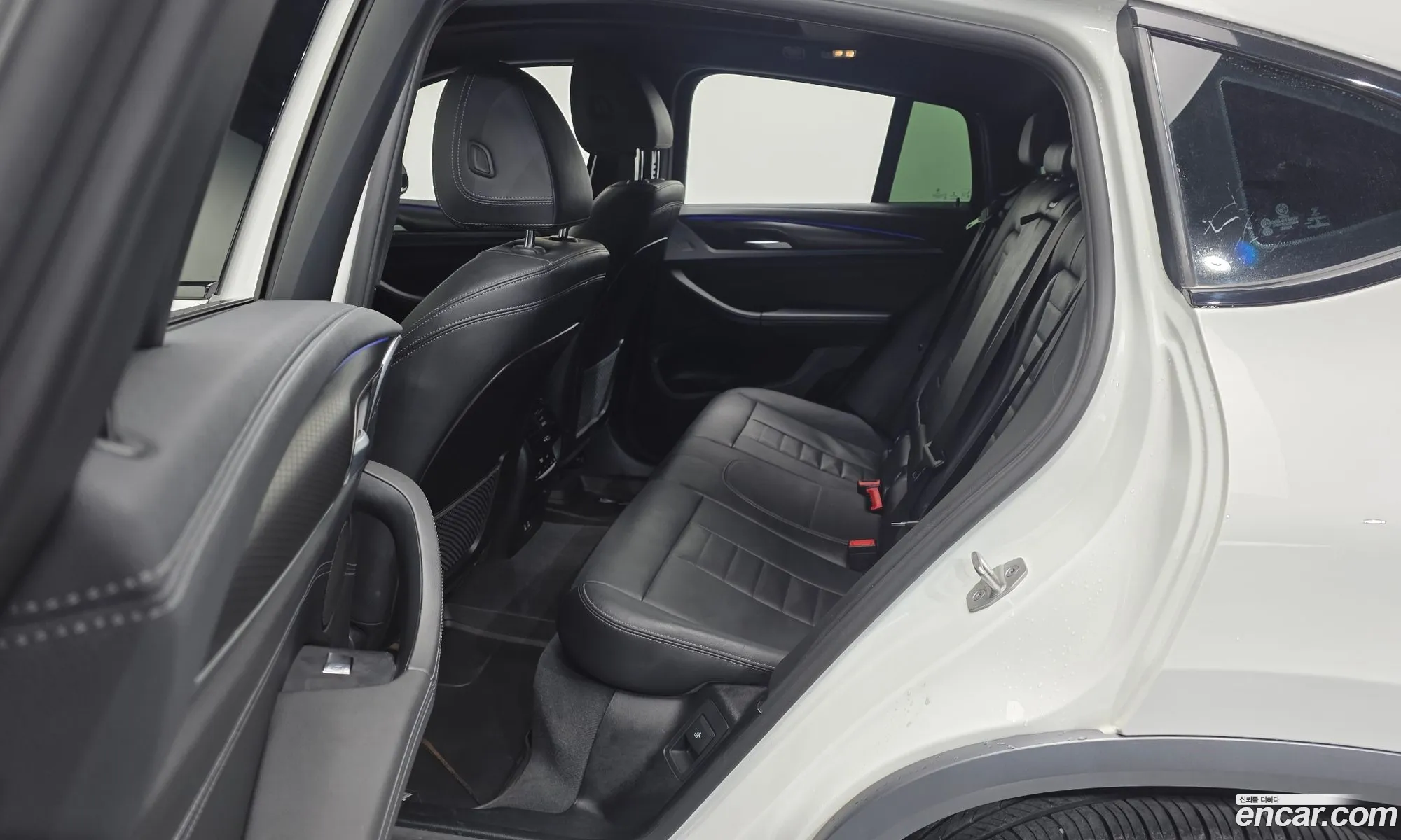 BMW X4 2021 WBA2V9109M9H83060 — 9