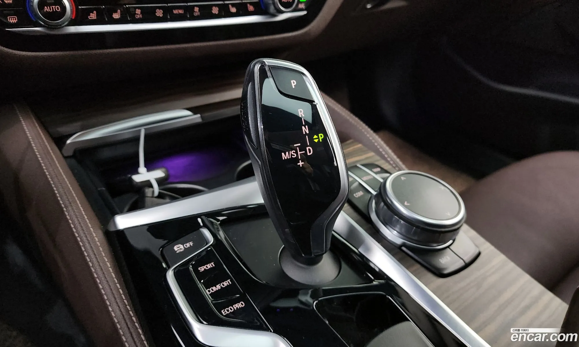 BMW 5 Series 2018 WBAJC5104JWE54340 — 13