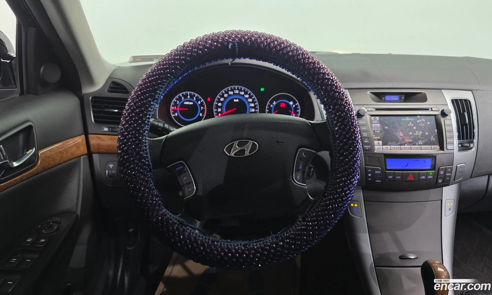 Hyundai NF Sonata Transform