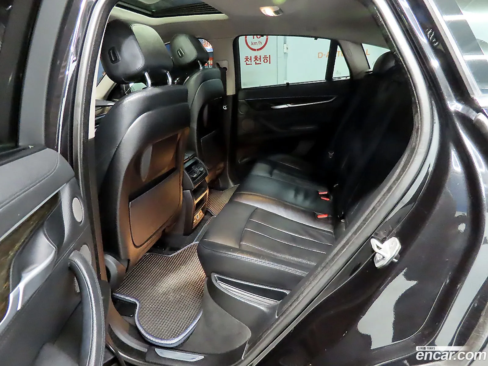 BMW X6 2015 — 12