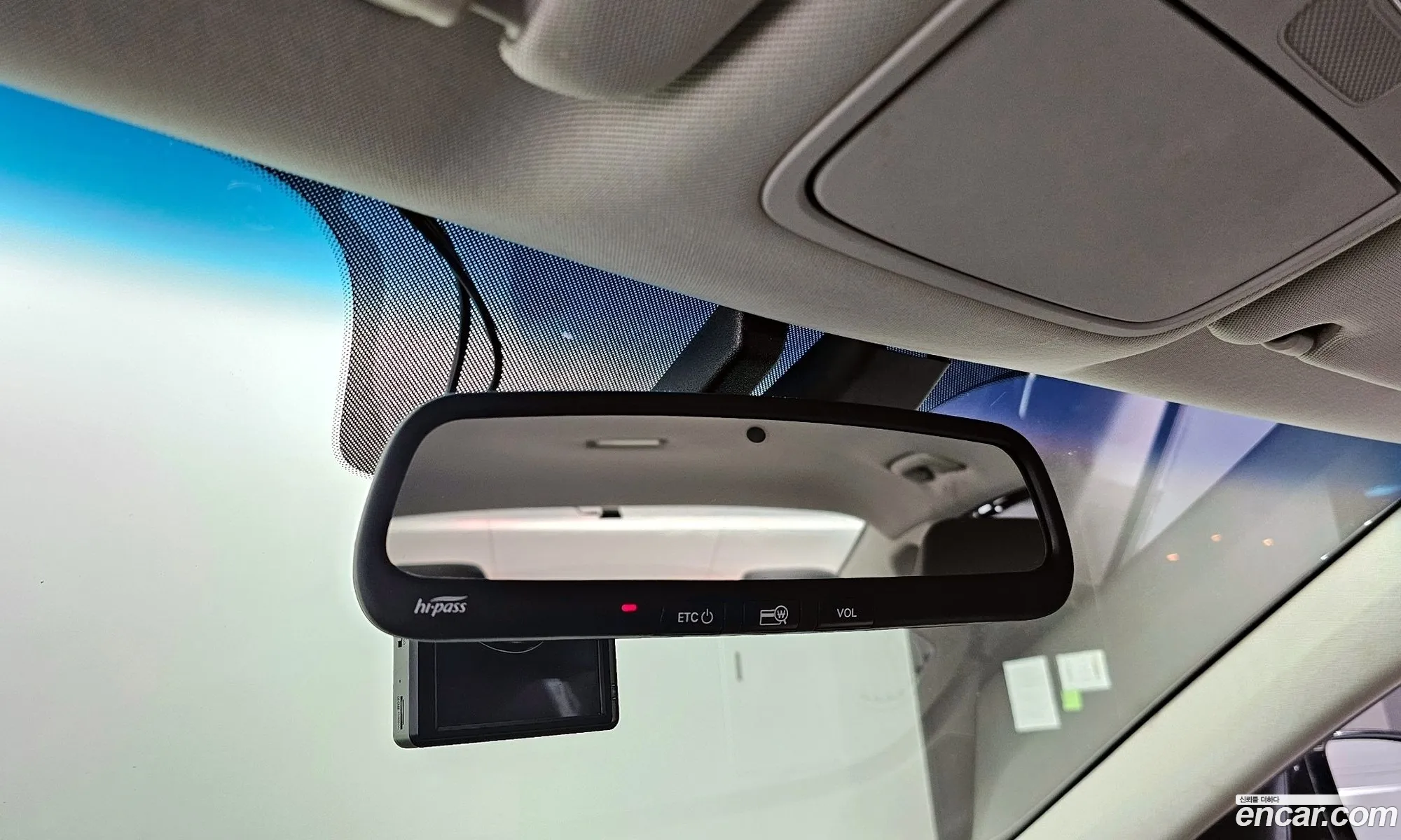 Kia K7 2019 — 7
