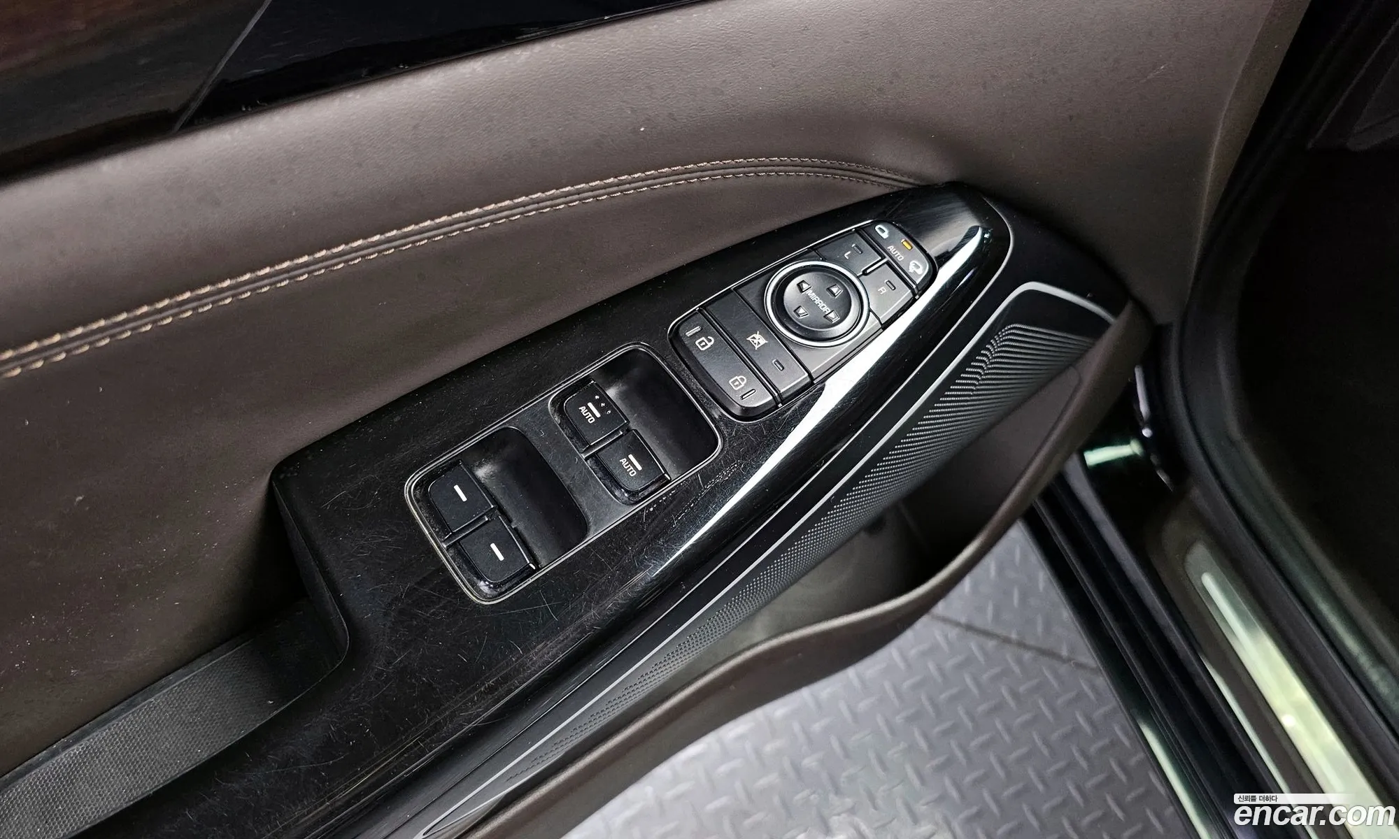 Kia K7 2019 — 11
