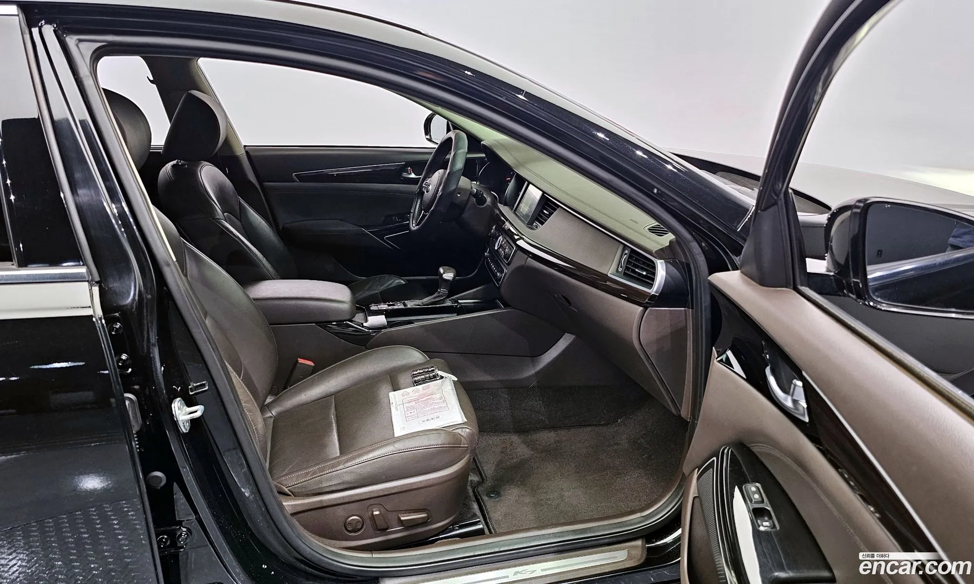 Kia K7 2019 — 2