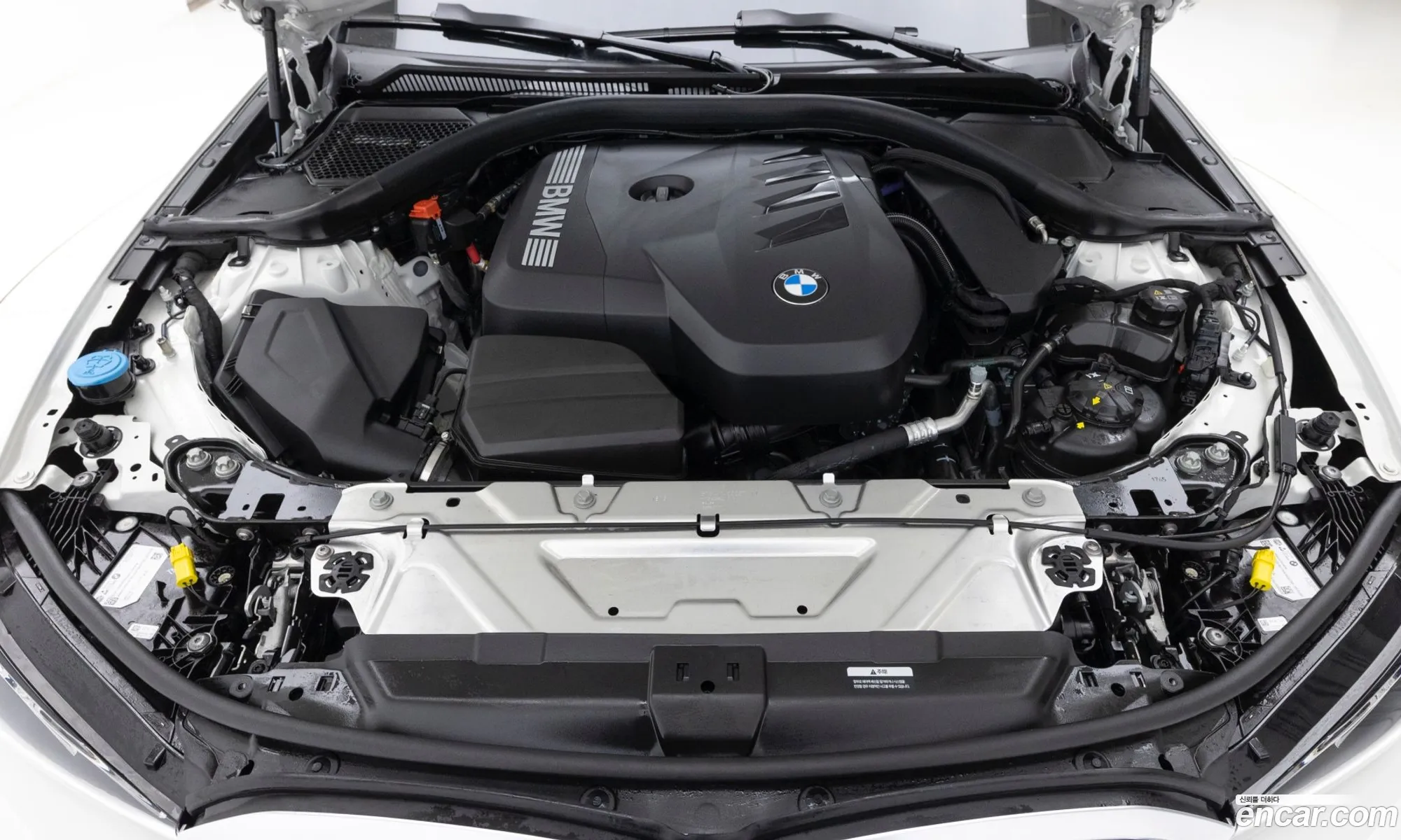 BMW 3 Series 2025 — 15