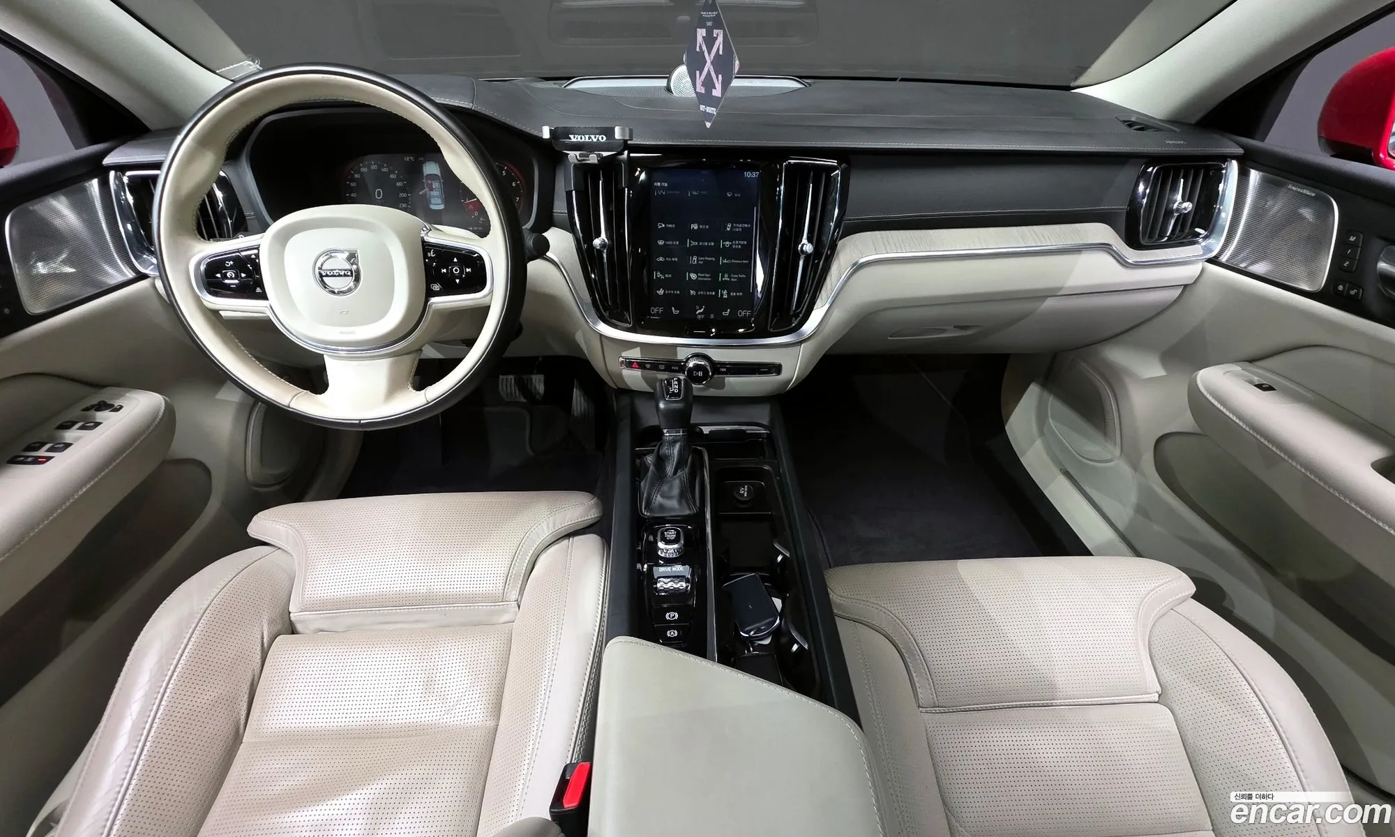 Volvo S60 2020 7JRZS102DLG063007 — 3