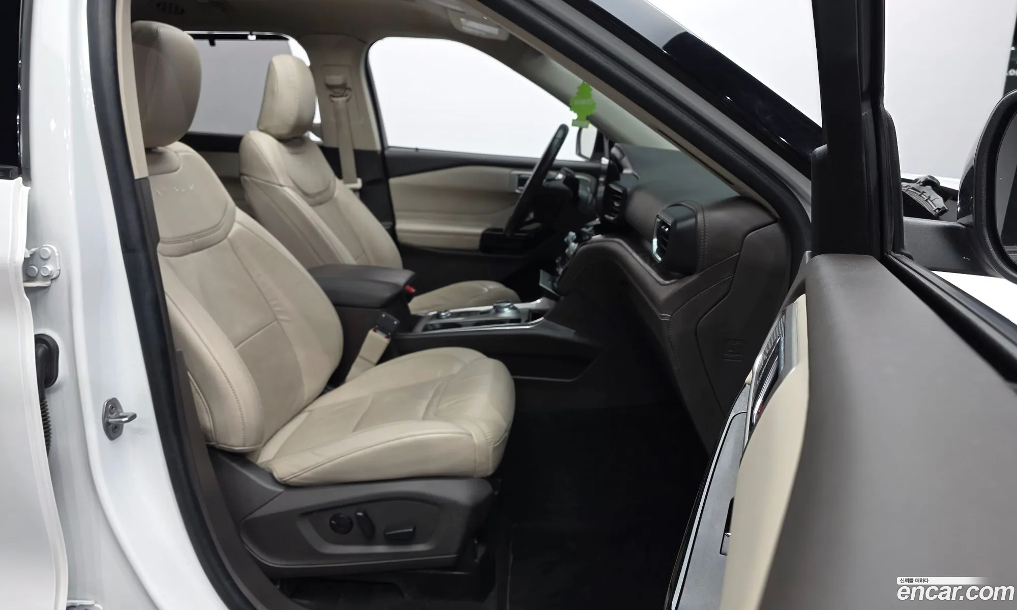 Ford Explorer 6th Gen 2022 1FM5K8HC1NGB06951 — 6