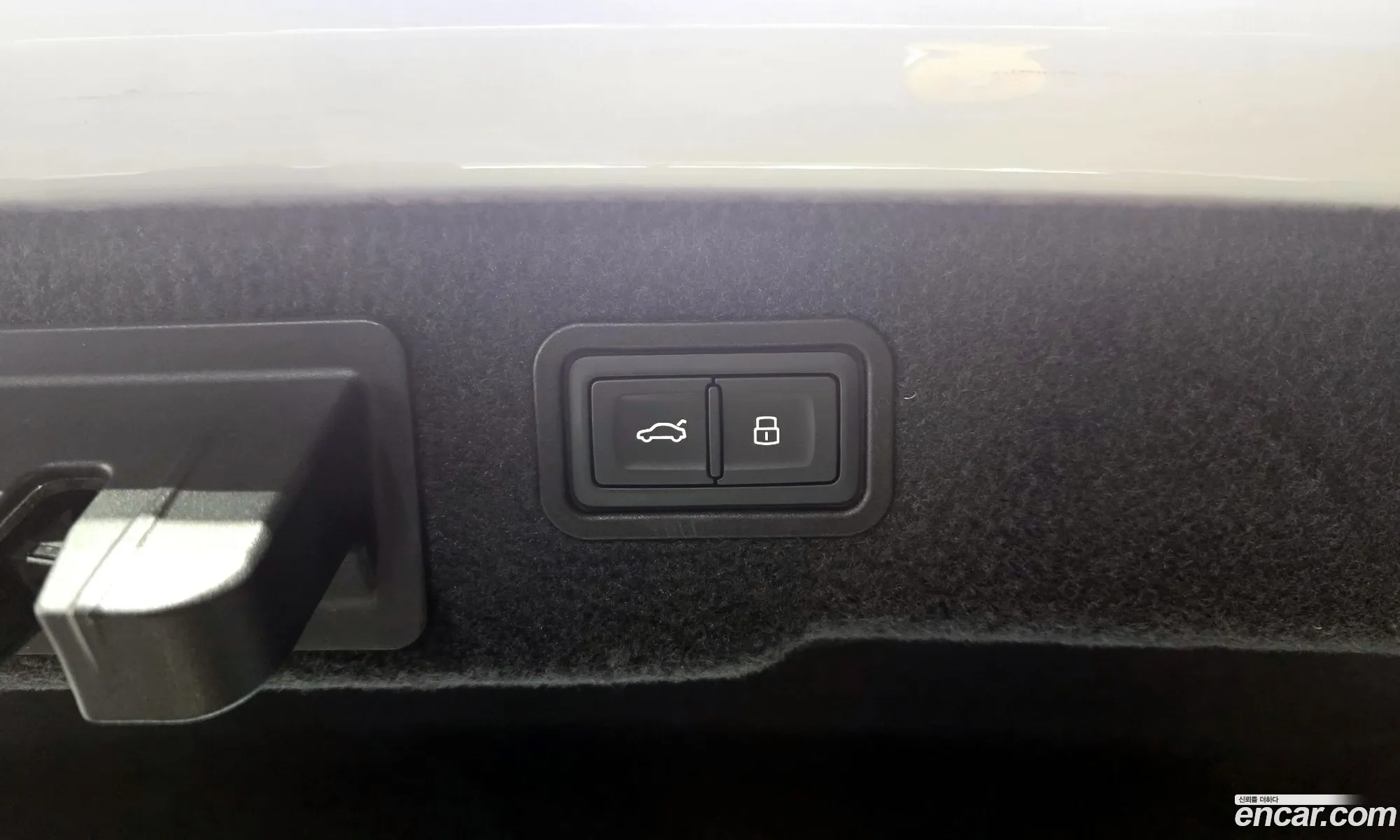Audi A8 2021 WAUZZZF80MN005168 — 12