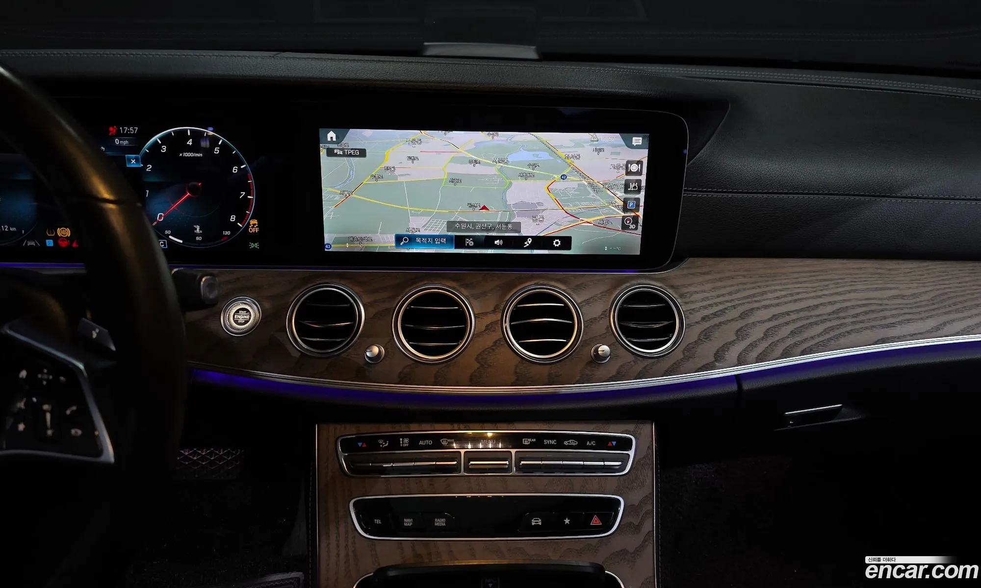 Mercedes-Benz E-Class W213 2022 — 14