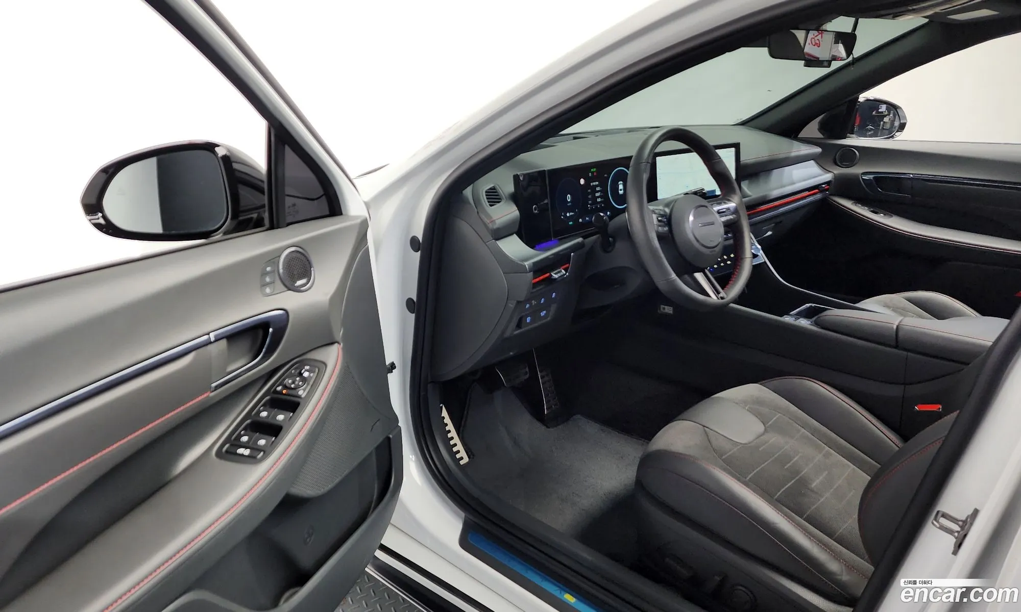 Hyundai Sonata the Edge 2023 — 17