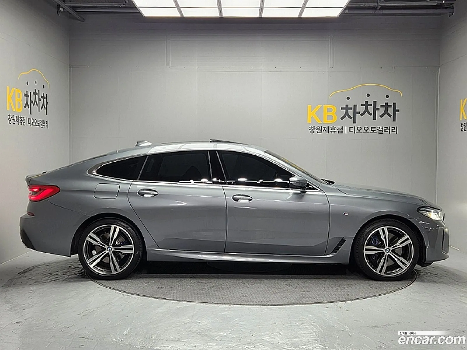 BMW 6 Series GT 2023 — 20