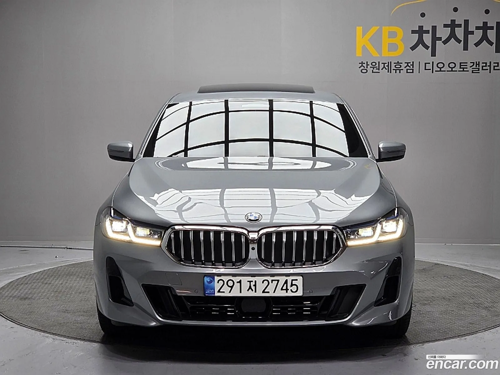 BMW 6 Series GT 2023 — 6