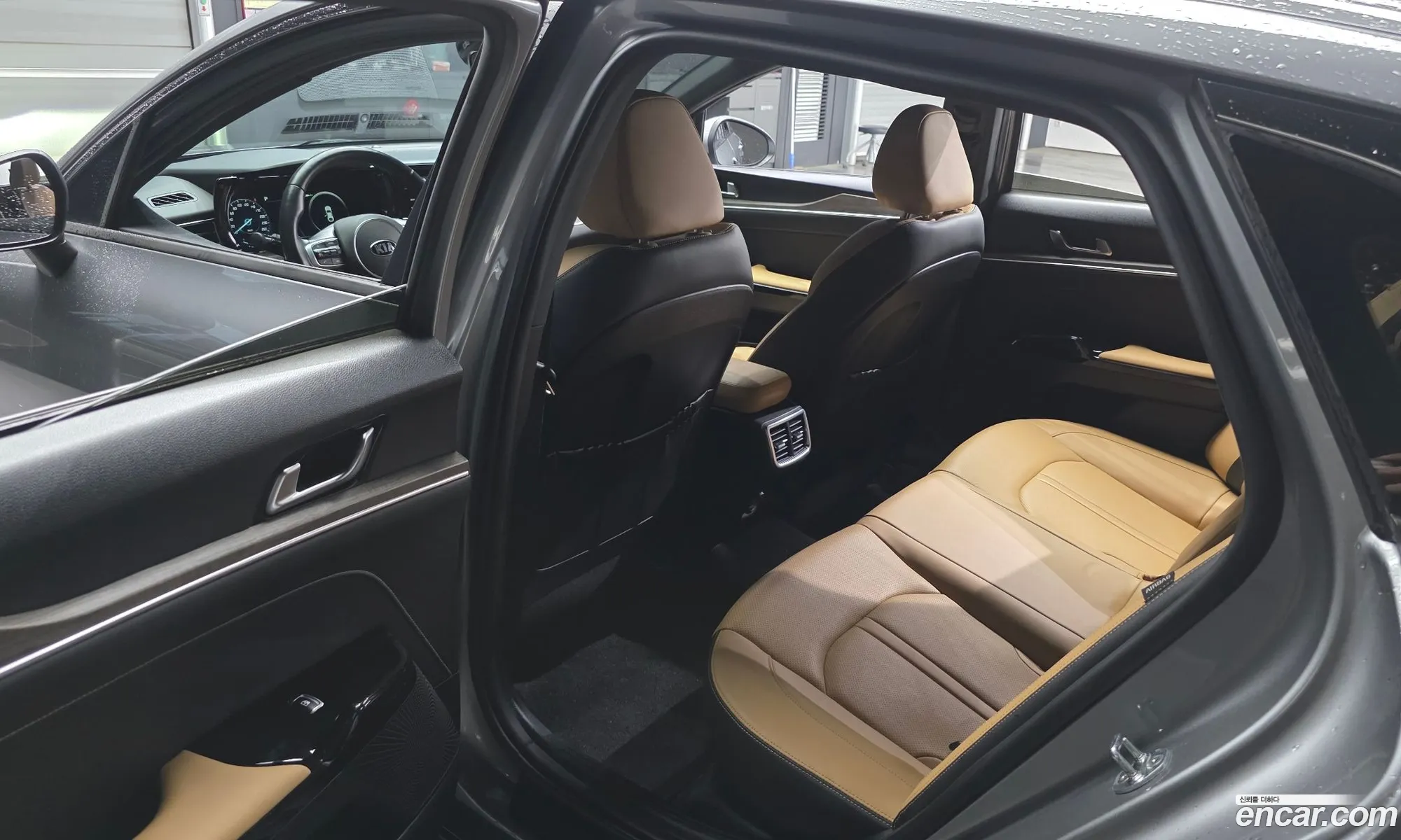 Kia K5 Hybrid 2021 — 5