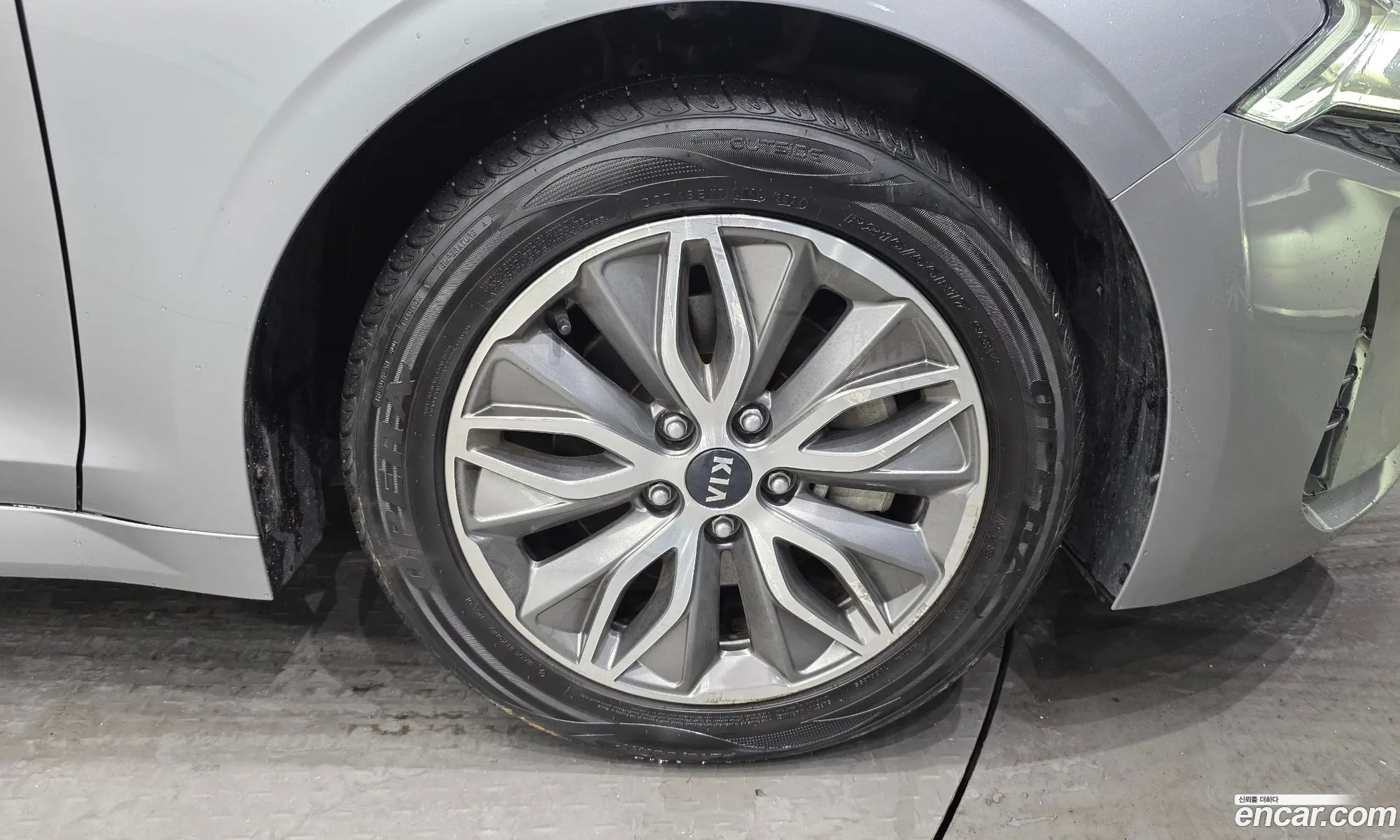 Kia K5 Hybrid 2021 — 10