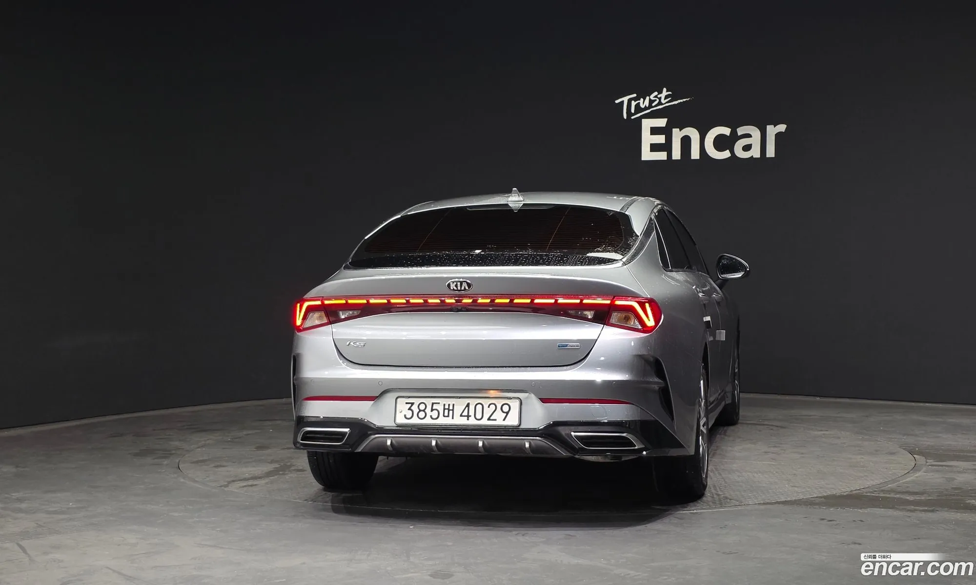 Kia K5 Hybrid 2021 — 20