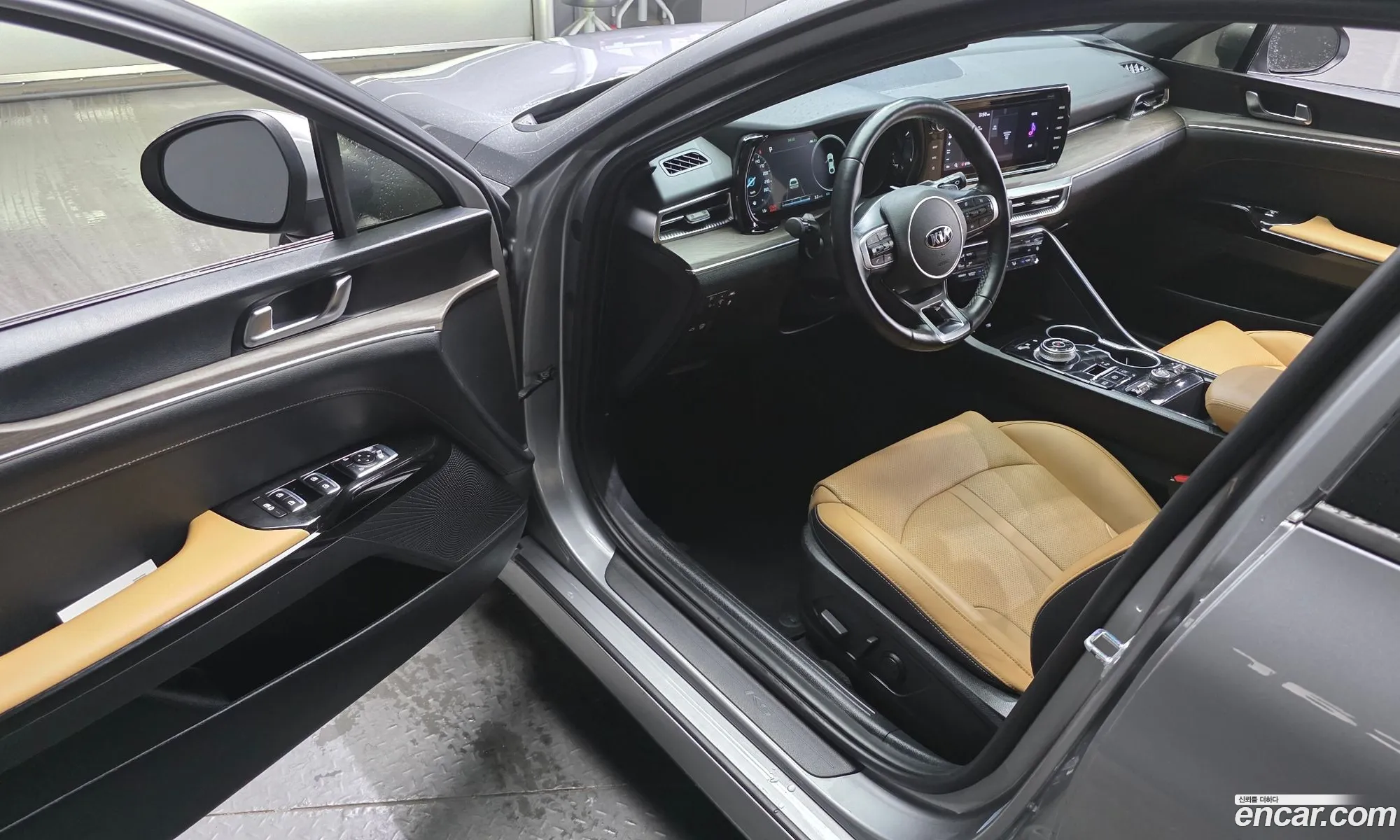 Kia K5 Hybrid 2021 — 13