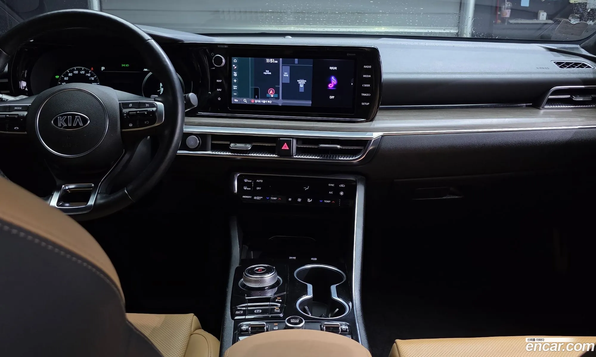 Kia K5 Hybrid 2021 — 8