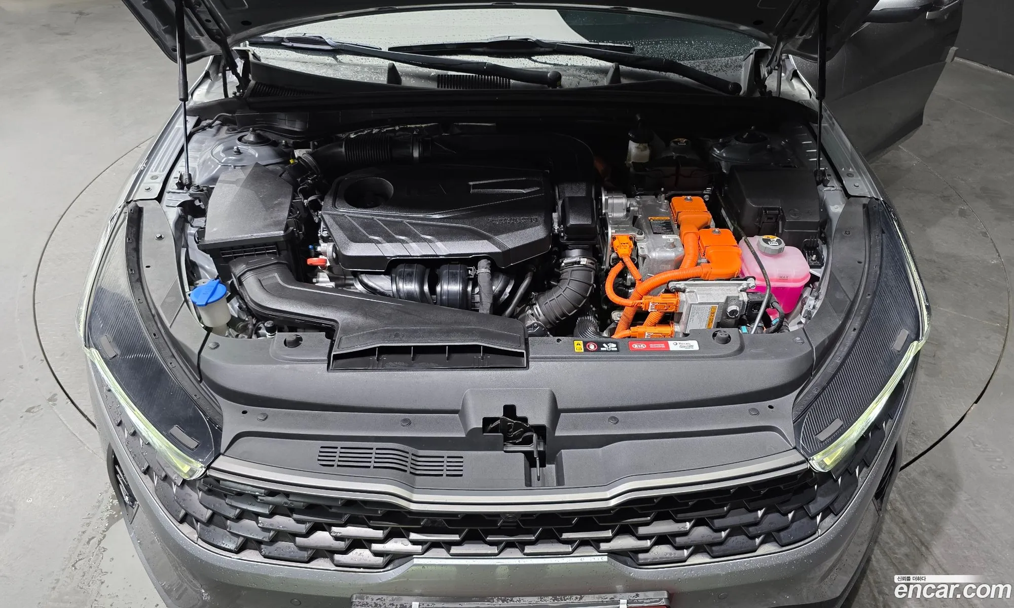 Kia K5 Hybrid 2021 — 11