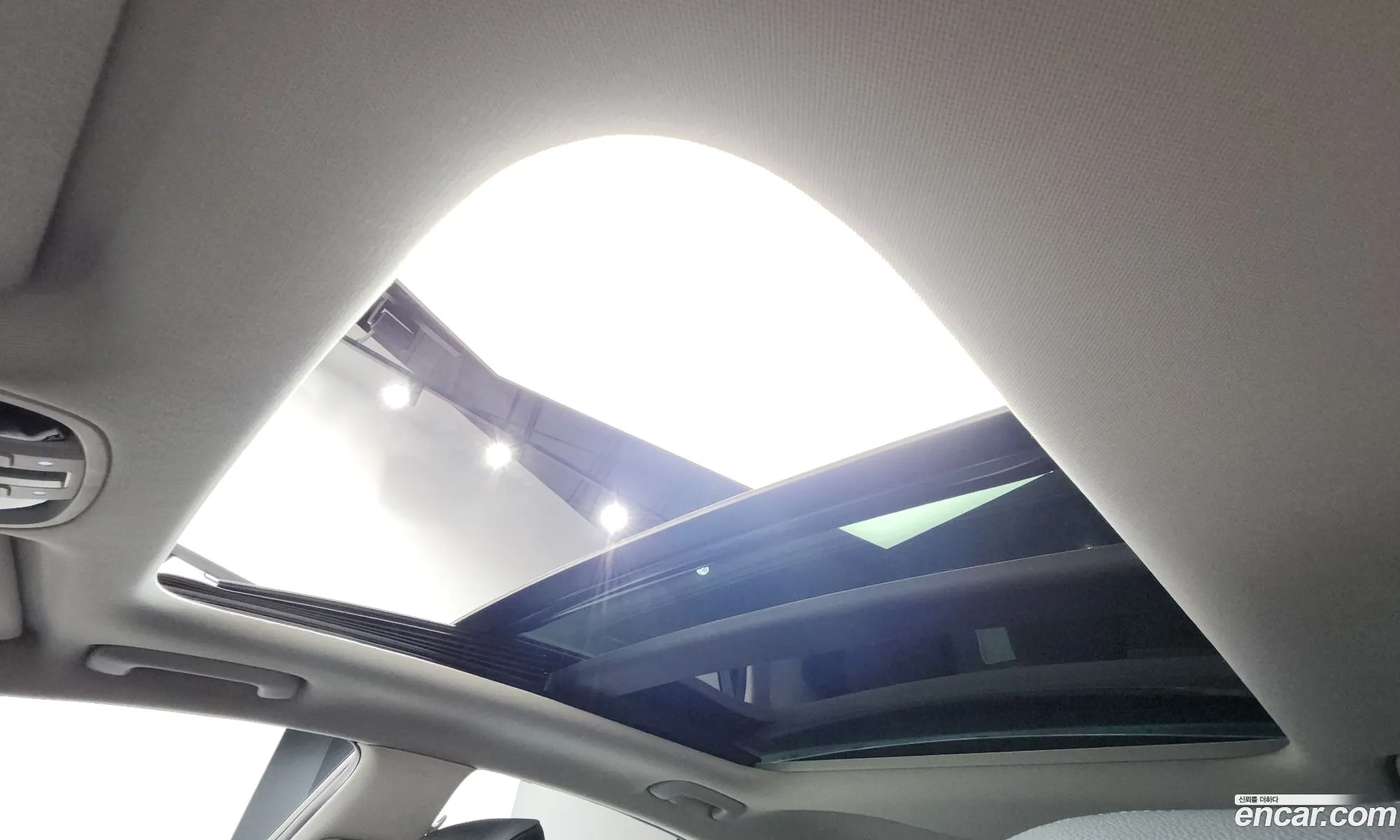 Kia K7 2017 — 11