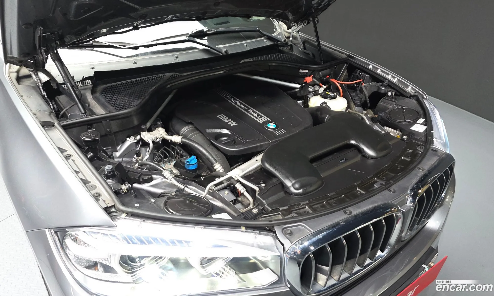 BMW X5 2016 — 16