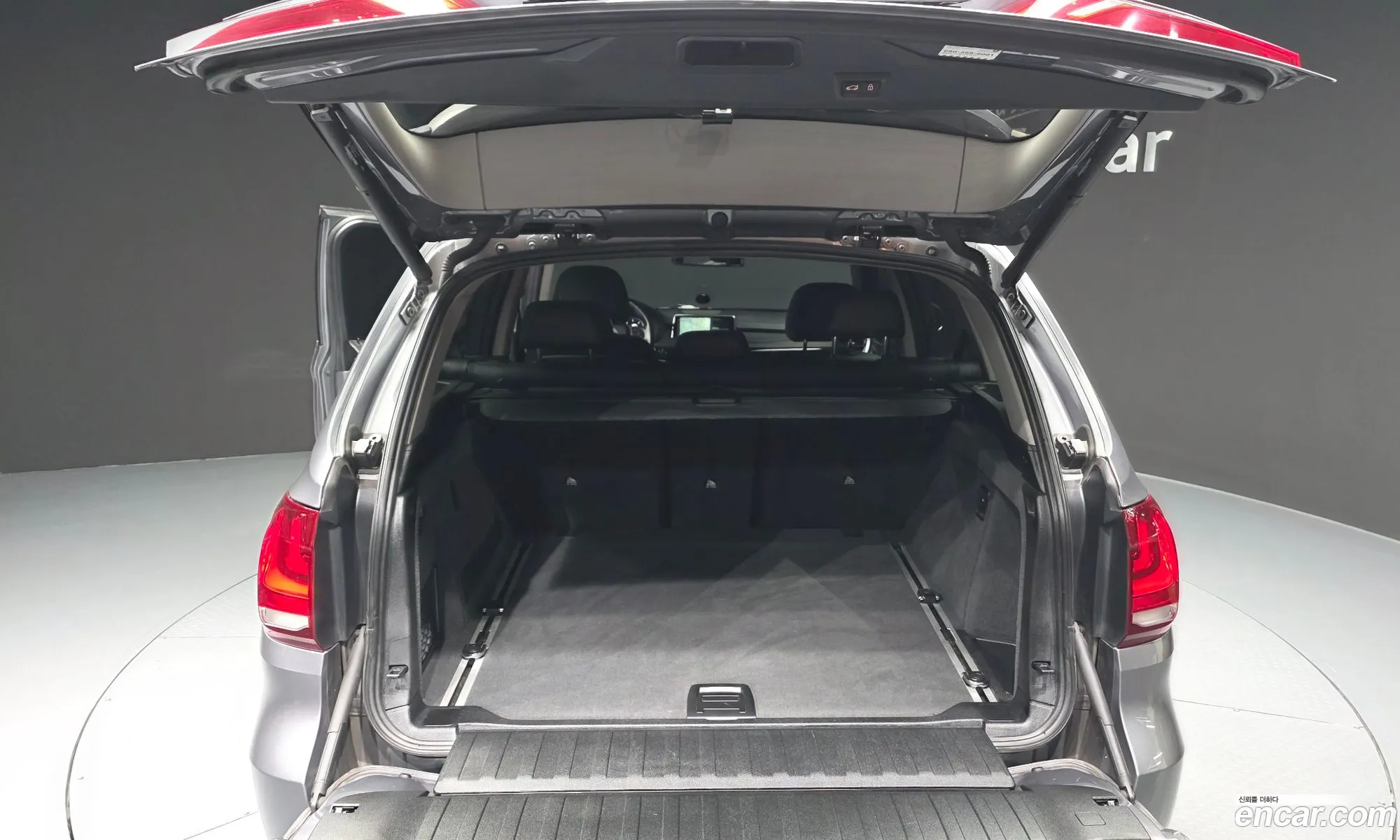 BMW X5 2016 — 18