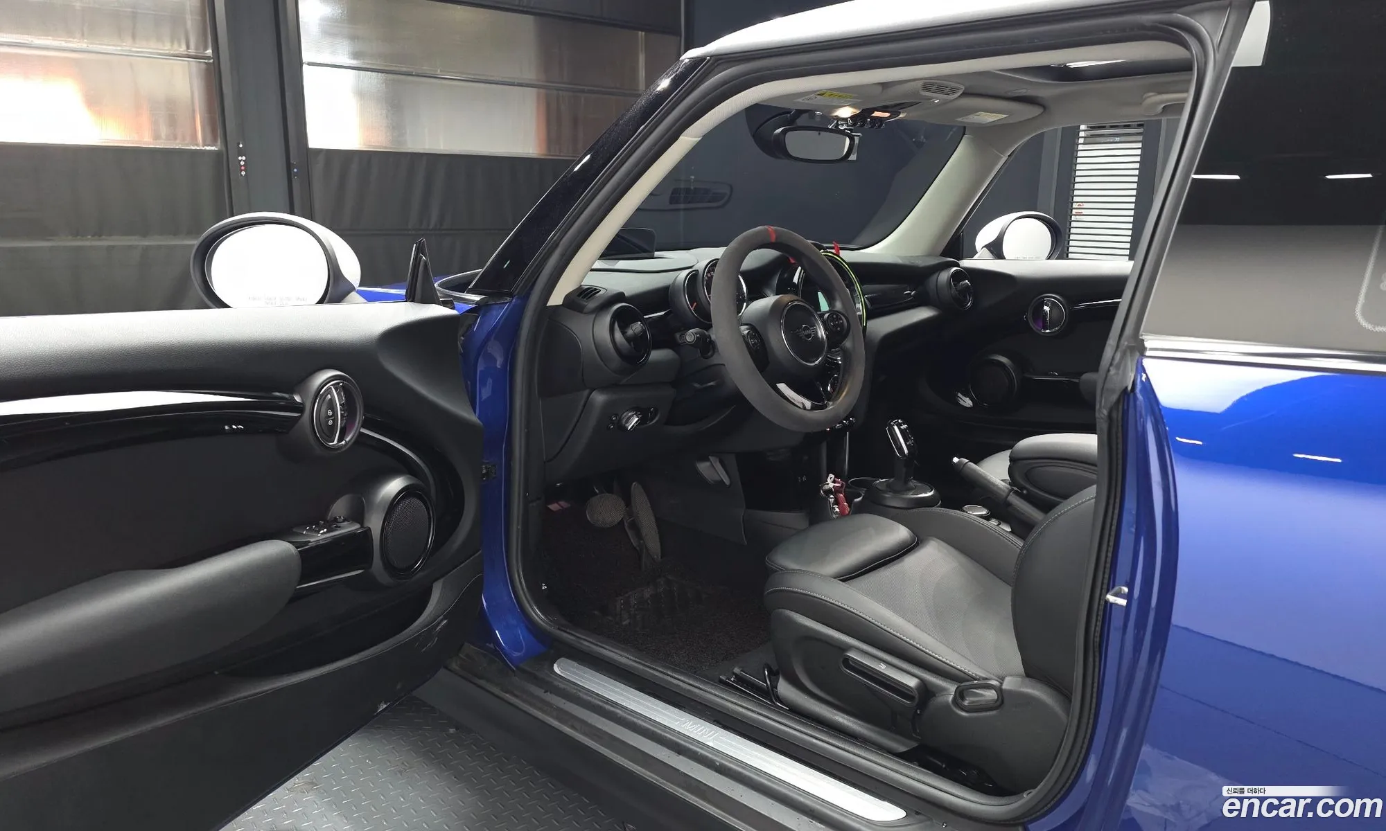 Mini Cooper D 2019 — 3