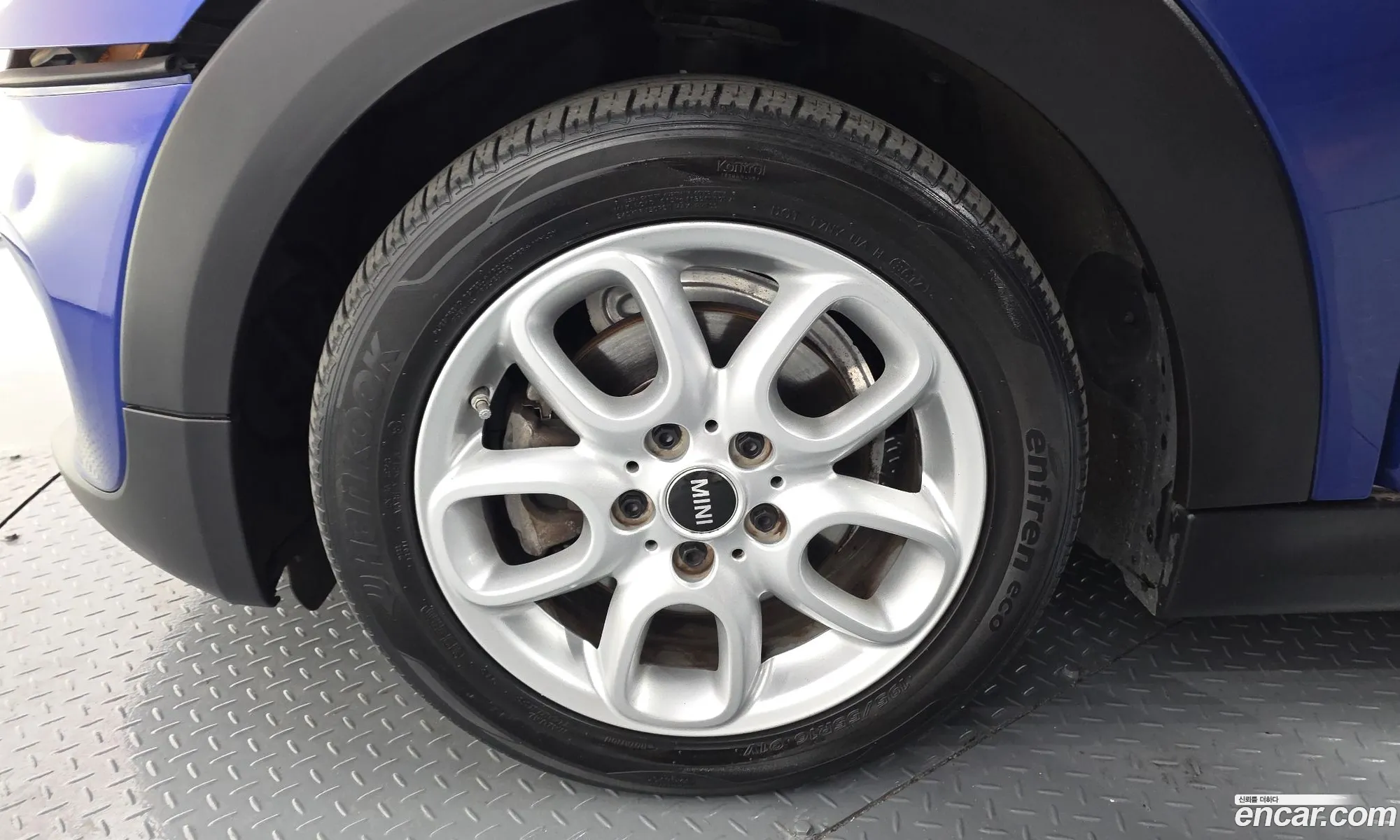 Mini Cooper D 2019 — 2