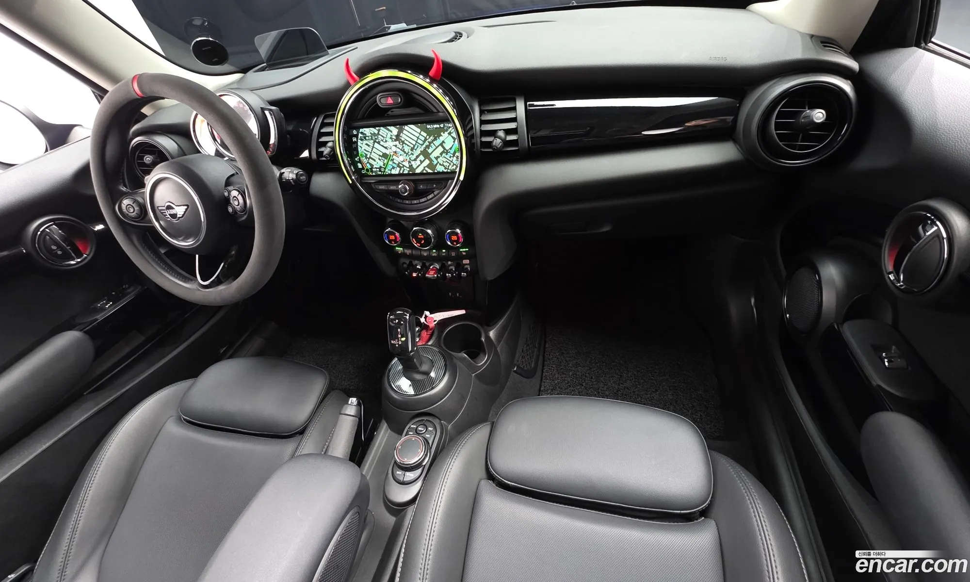 Mini Cooper D 2019 — 9