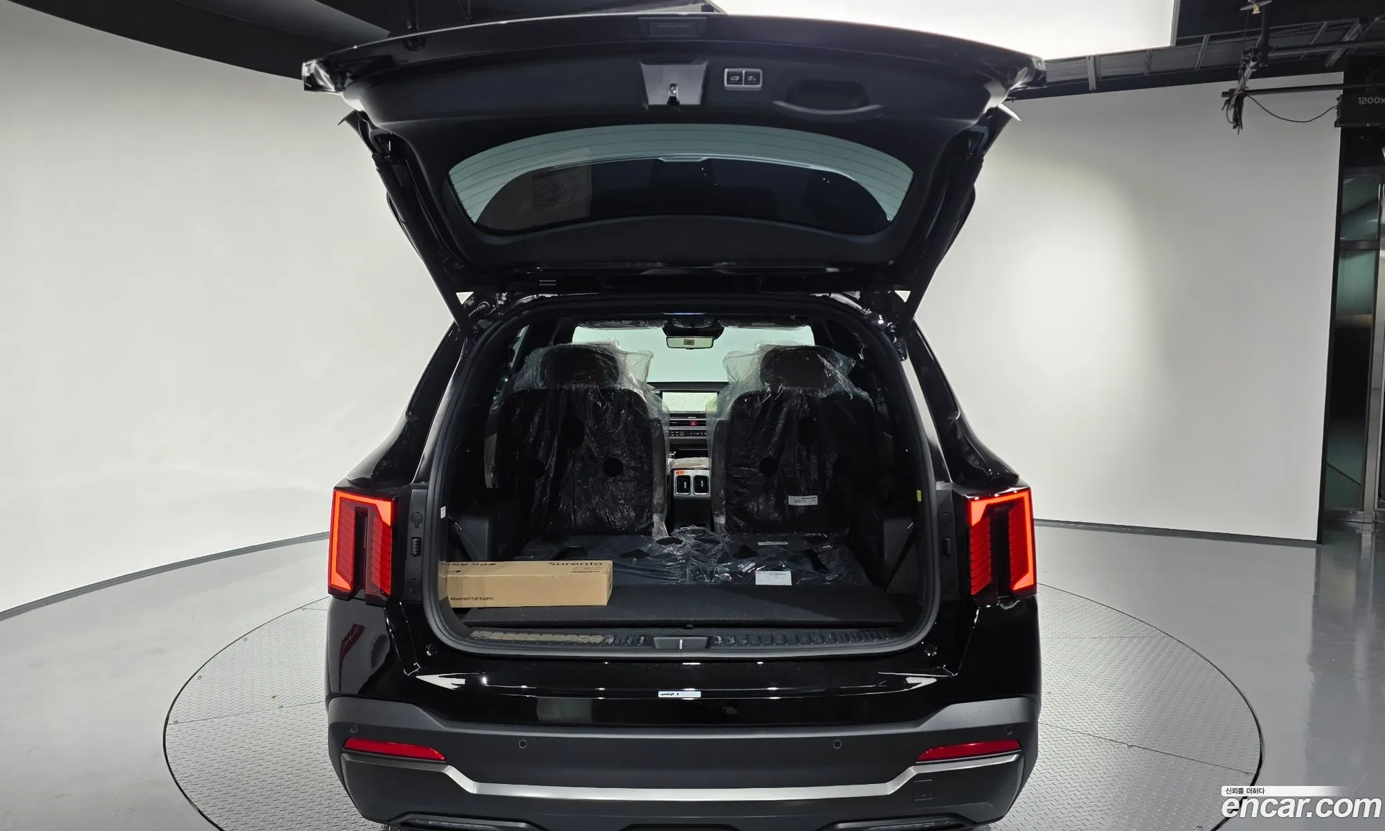 Kia Sorento 2025 — 13
