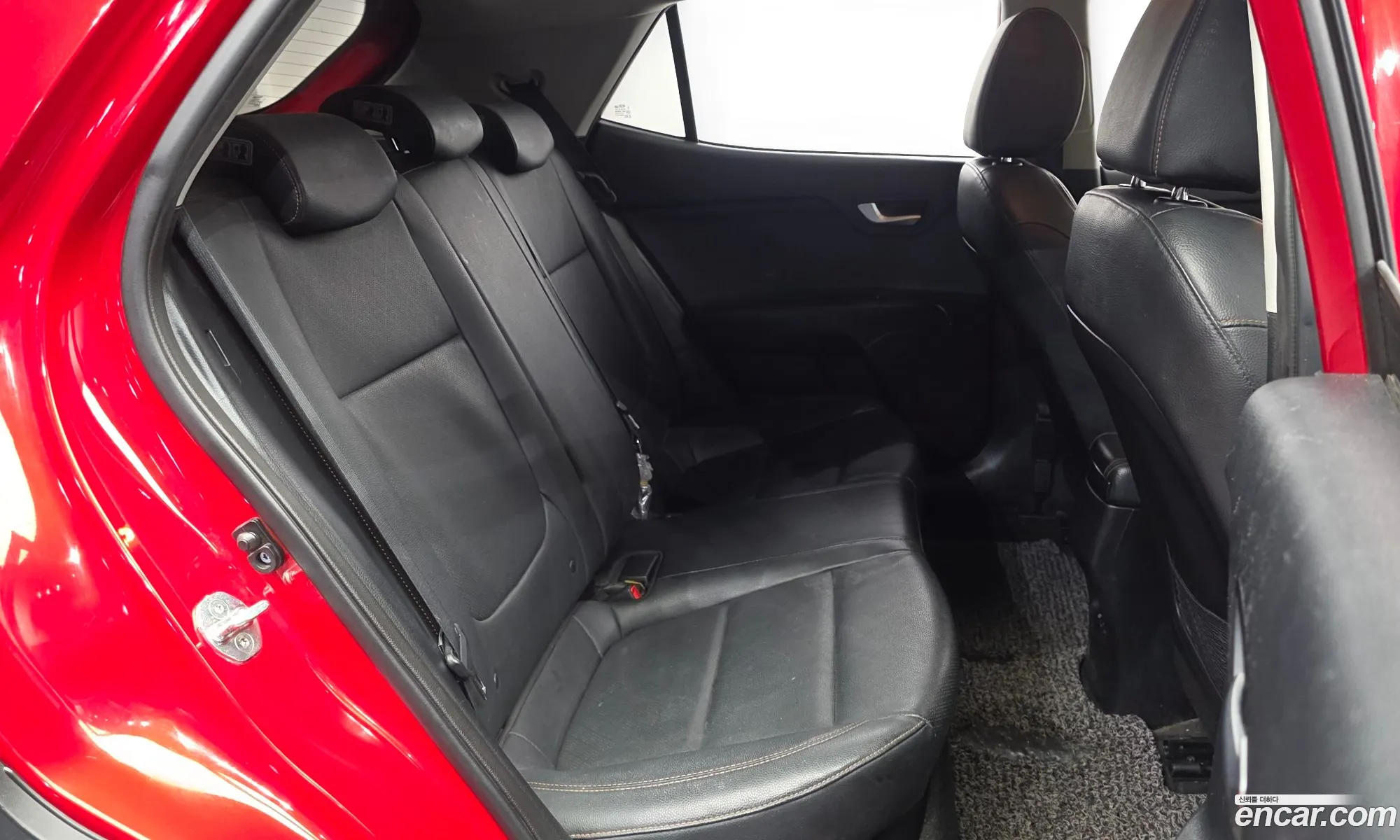 Kia Stonic 2018 — 17
