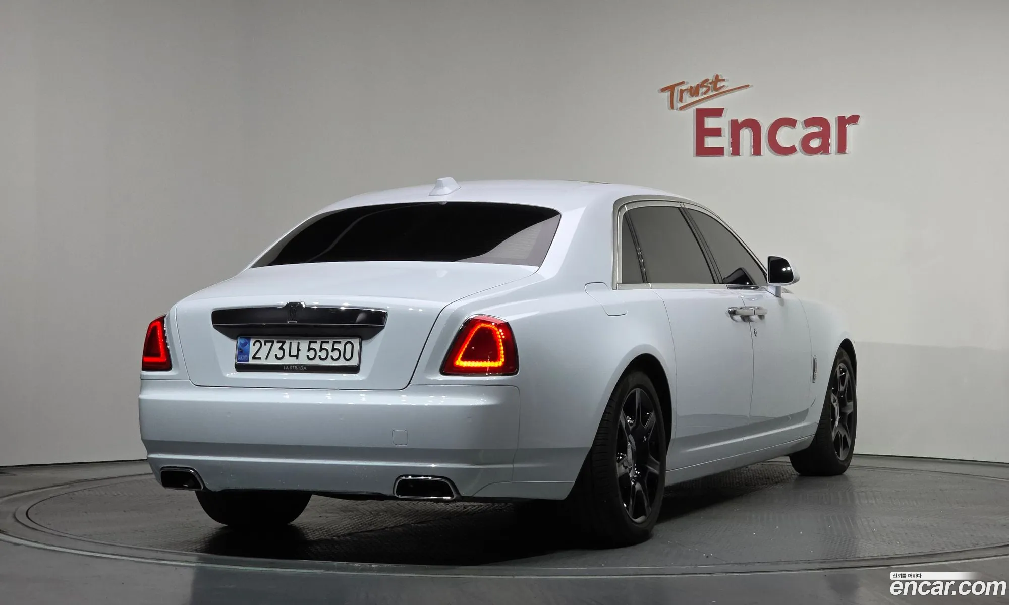 Rolls-Royce Ghost 2019 SCA664L06KUX70668 — 15
