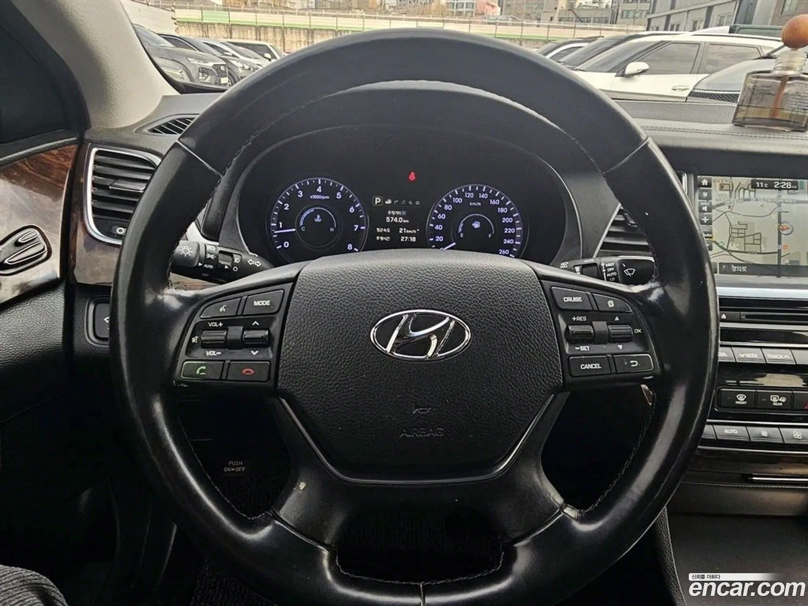 Hyundai Aslan