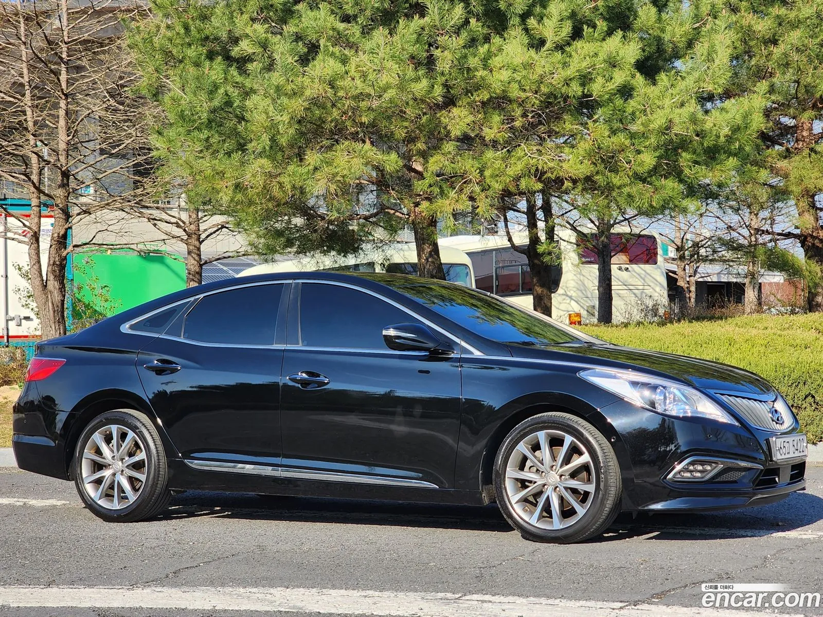 Hyundai Grandeur HG 2015 — 18