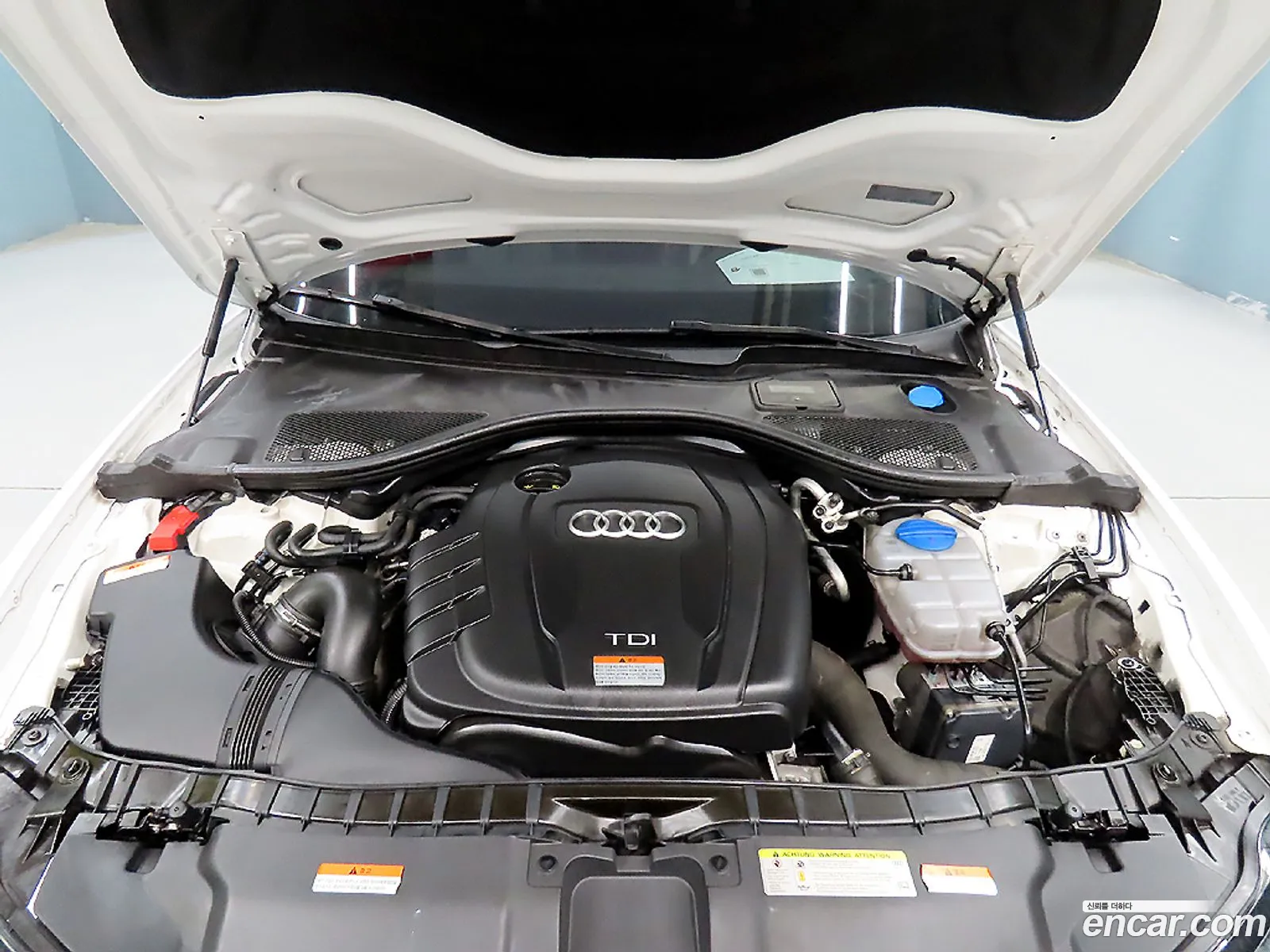 Audi A6 2014 — 20