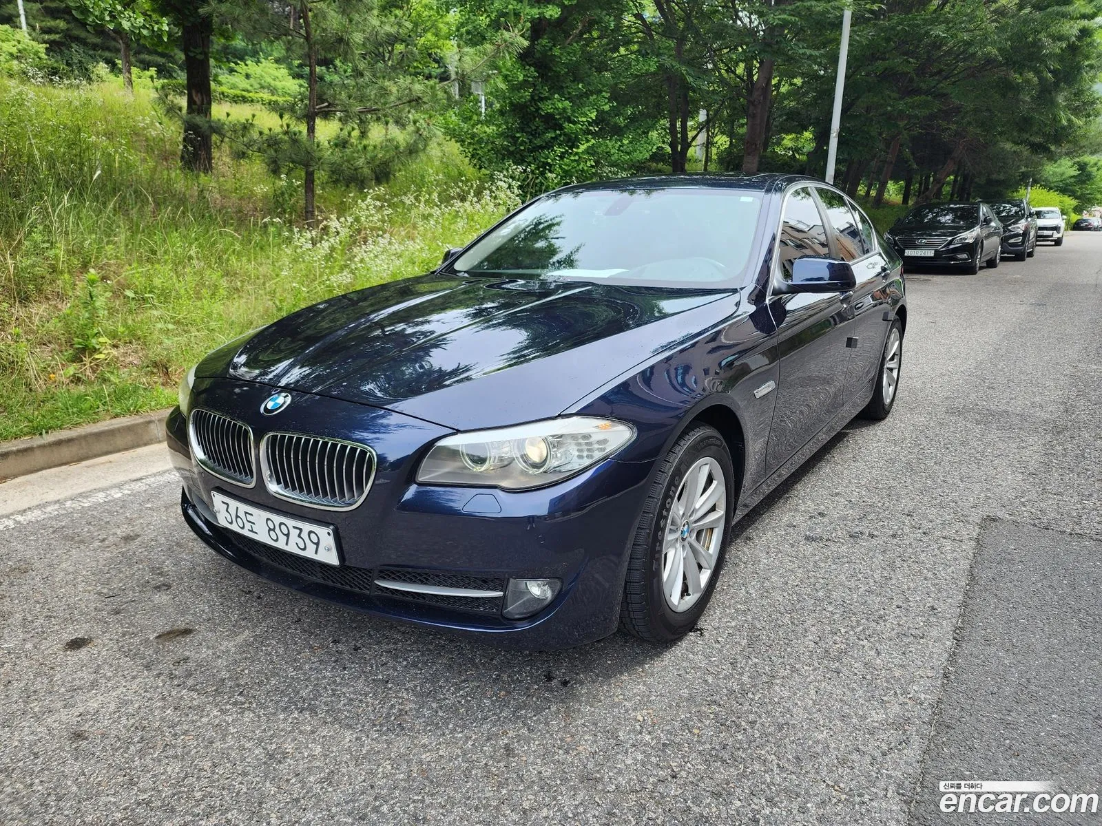 BMW 5 Series 2011 — 13